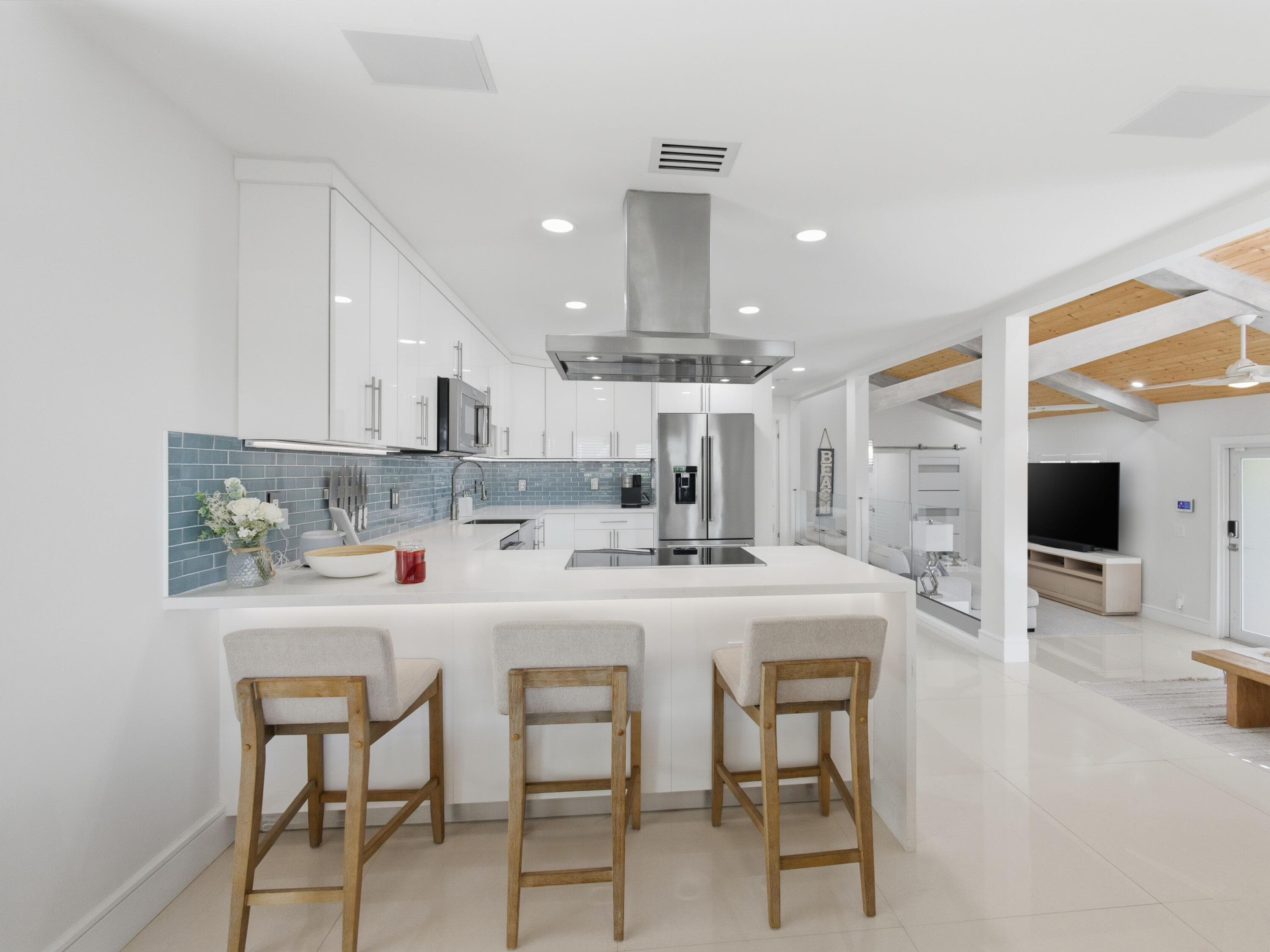 2210 NE 3rd Ave Avenue, Delray Beach, FL 33444 — photo 45 of 68