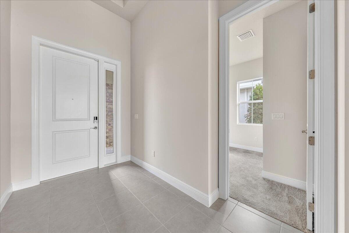 10161 Timber Creek Way, Palm Beach Gardens, FL 33412 — photo 14 of 98