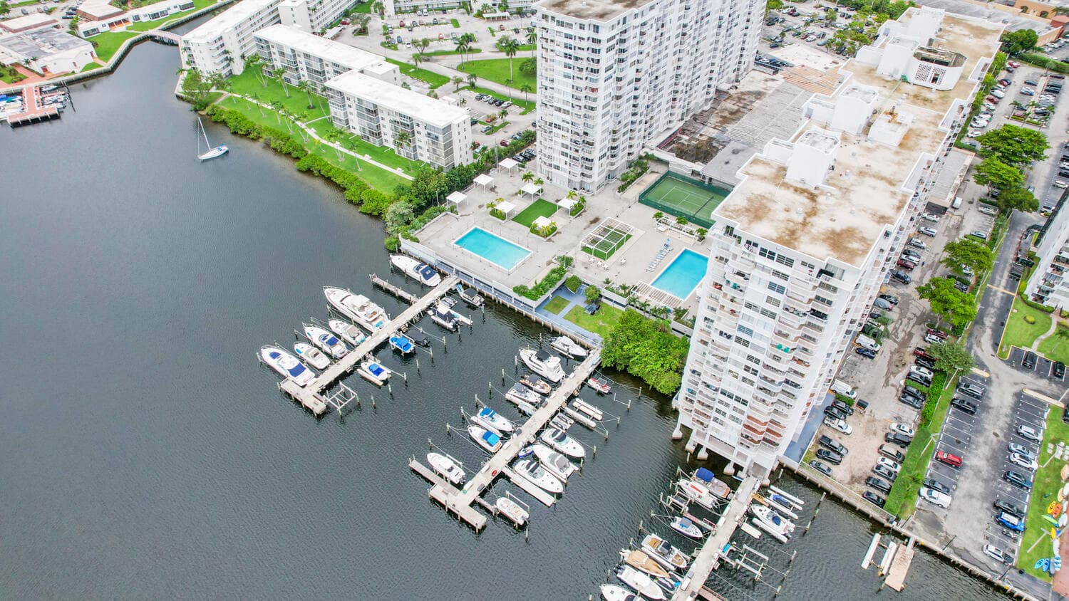 18051 Biscayne Boulevard 1504, Aventura, FL 33160 — photo 84 of 92