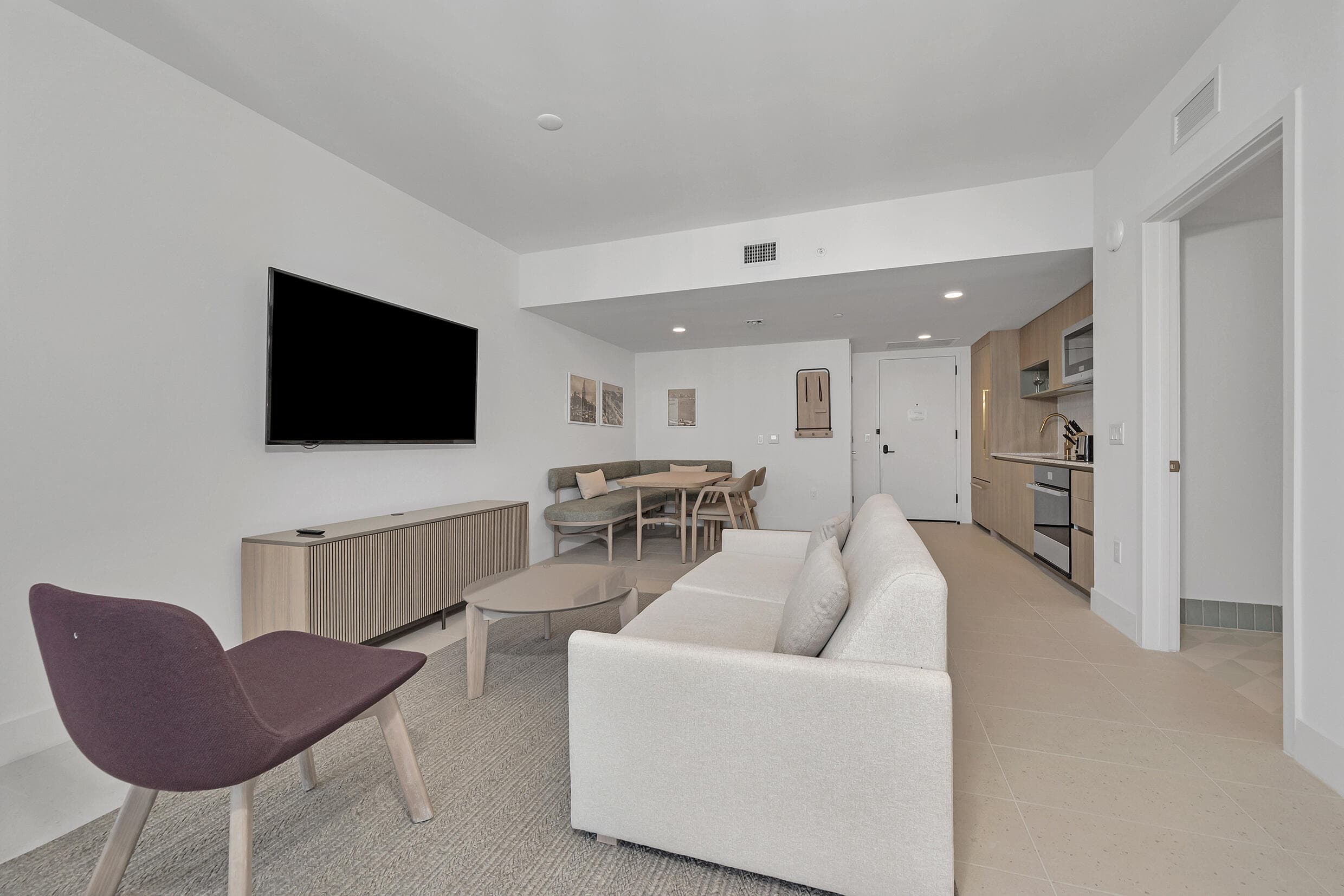 601 NE 1st Avenue 3809, Miami, FL 33132 — photo 8 of 40