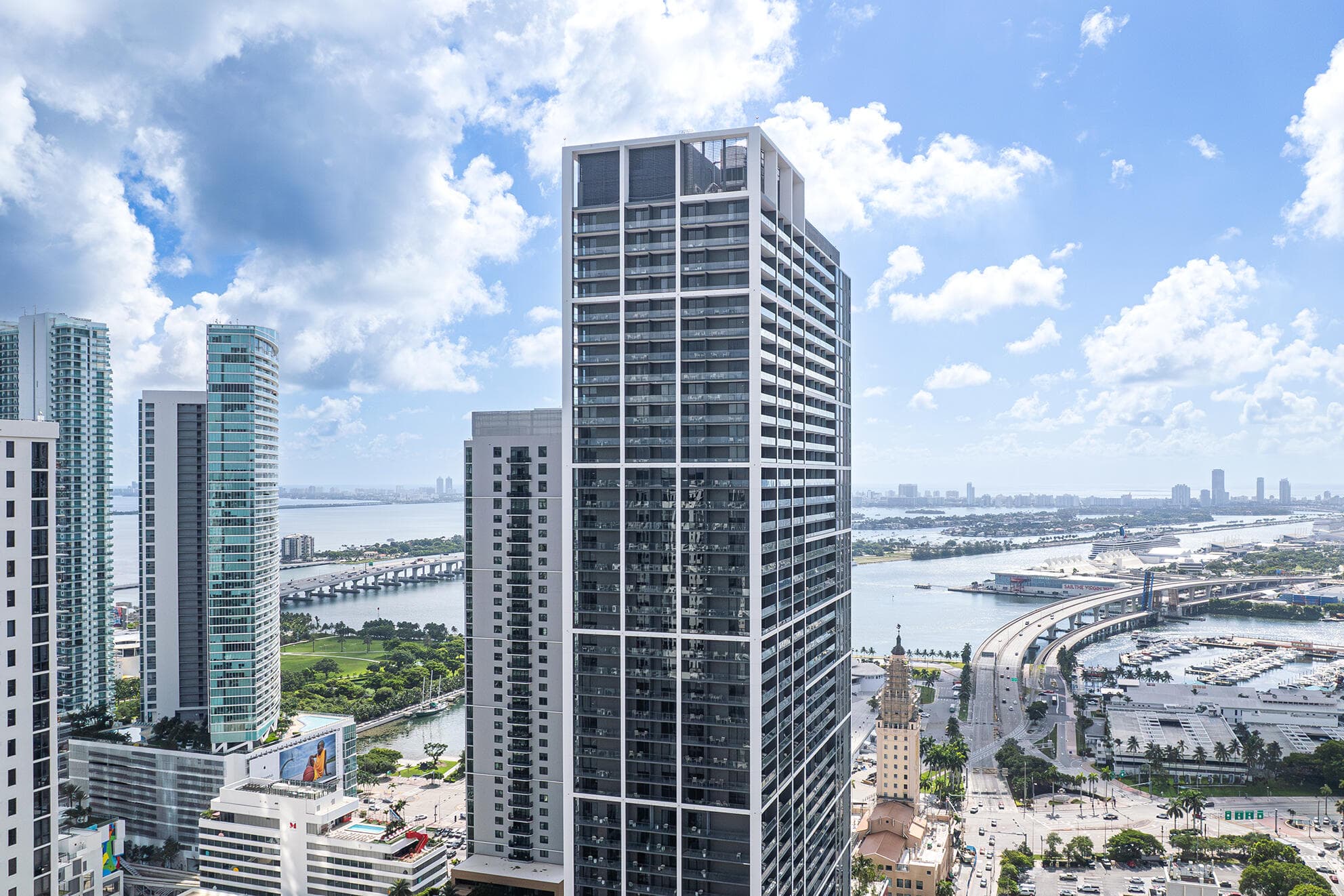 601 NE 1st Avenue 3809, Miami, FL 33132 — photo 39 of 40