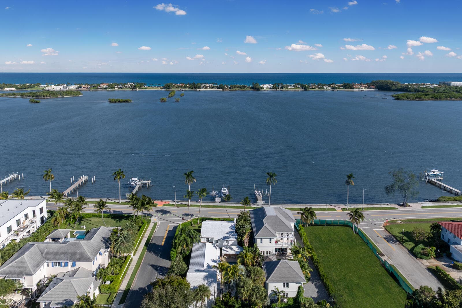 7103 S Flagler Drive, West Palm Beach, FL 33405 — photo 2 of 48