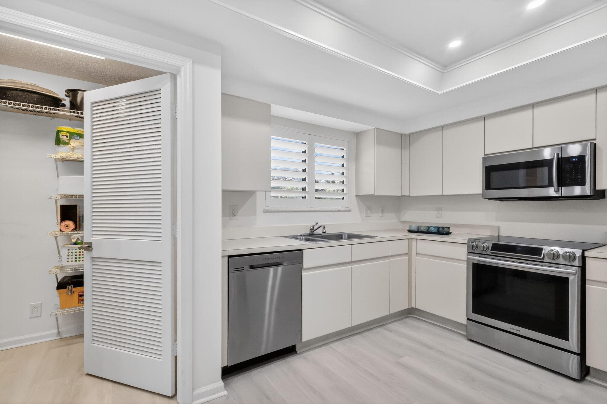 15314 Strathearn Drive 11603, Delray Beach, FL 33446 — photo 5 of 97