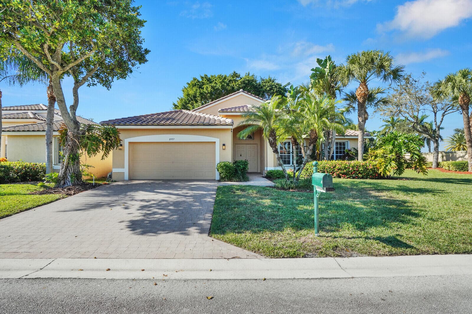 8957 Torcello Way, Boynton Beach, FL 33472 — photo 2 of 28