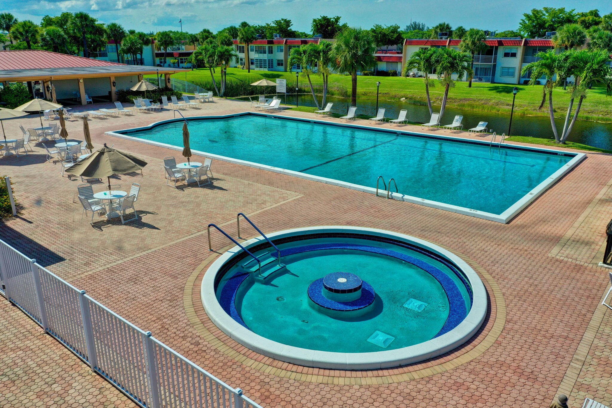 135 Lake Anne Drive, West Palm Beach, FL 33411 — photo 43 of 63