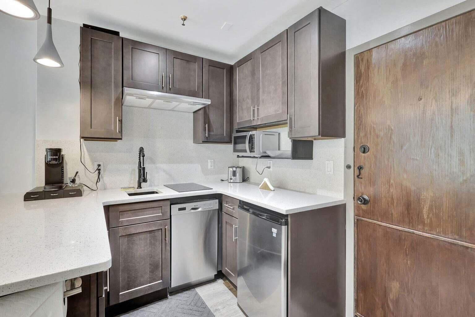 235 E Sunrise Avenue 2241, Palm Beach, FL 33480 — photo 3 of 19