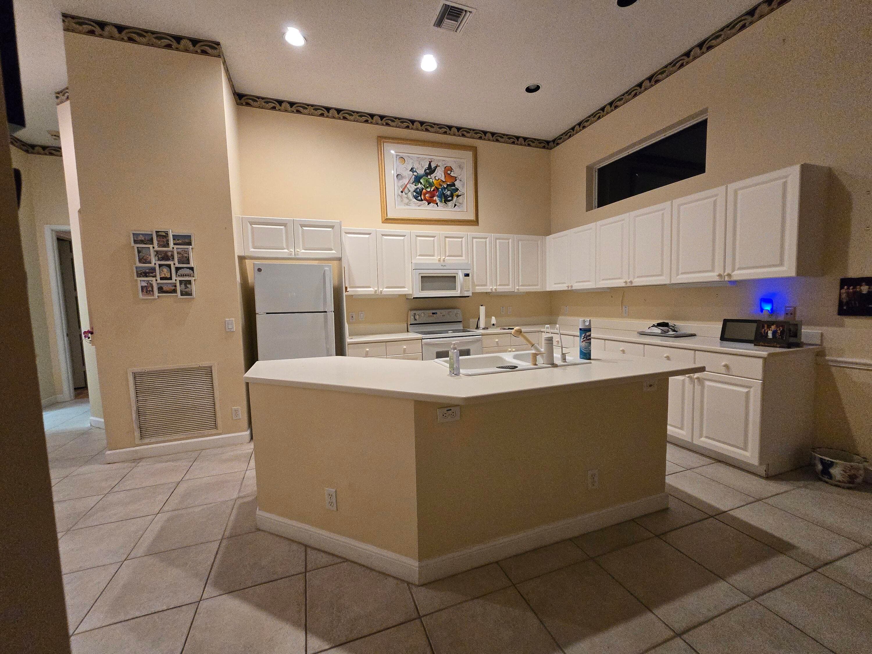 6846 Fairway Lakes Drive, Boynton Beach, FL 33472 — photo 8 of 32