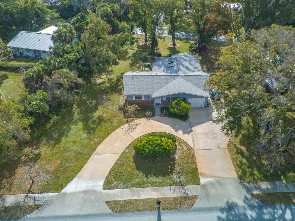 3105 Atlantic Boulevard, Vero Beach, FL 32960 — photo 2 of 62