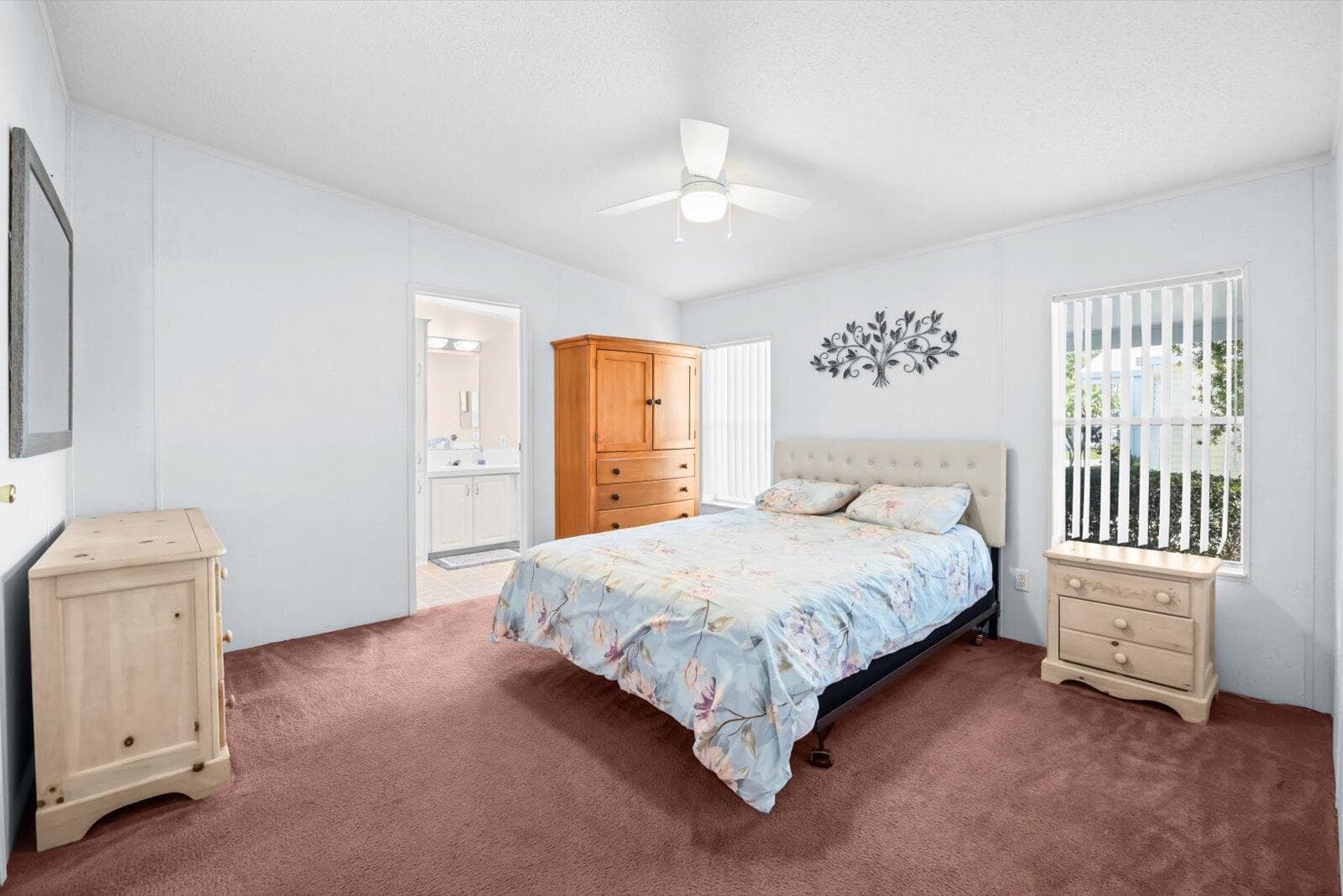 3805 Doral Court, Port St. Lucie, FL 34952 — photo 16 of 43