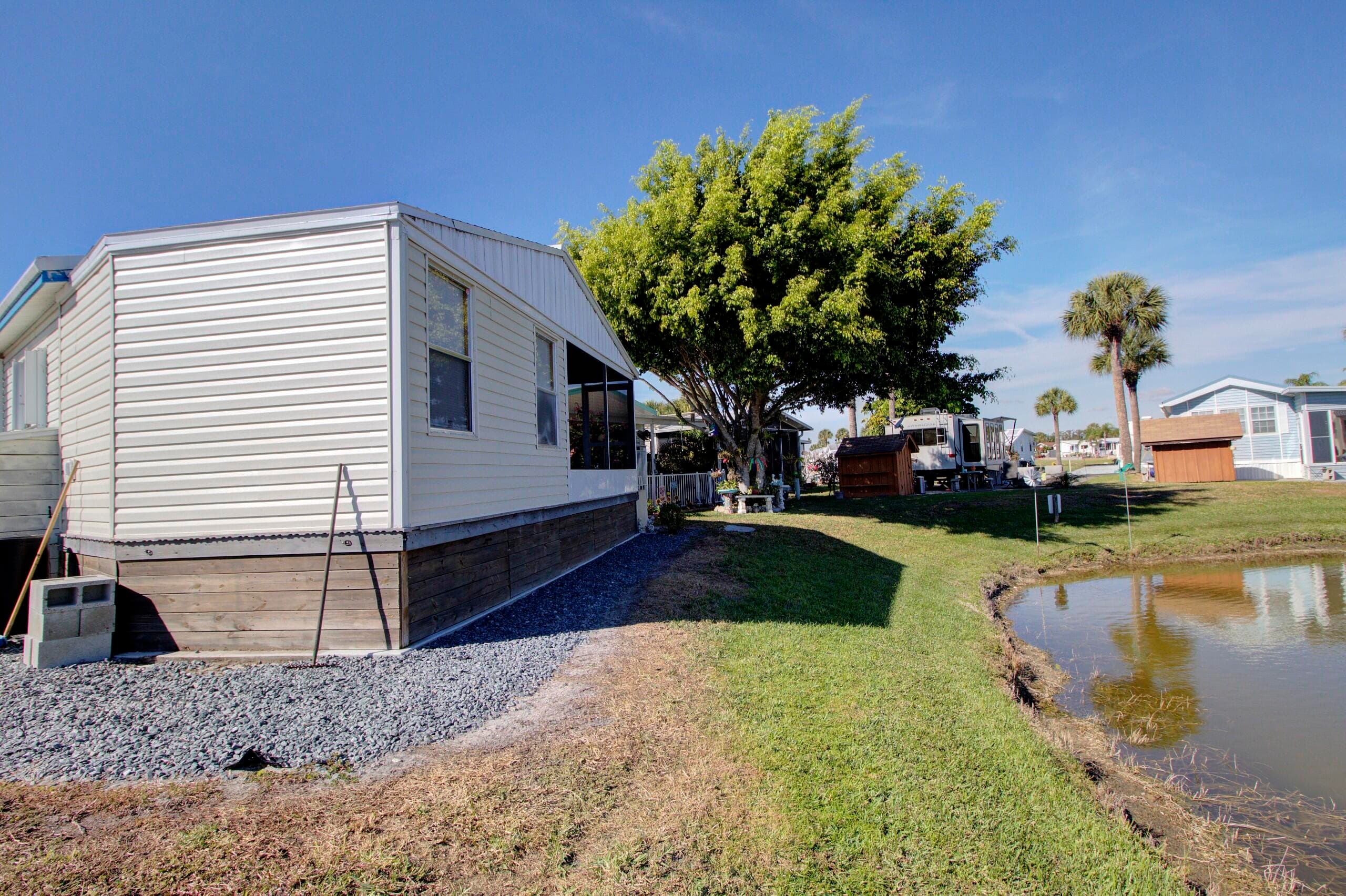 6633 SE 52nd Street, Okeechobee, FL 34974 — photo 26 of 27