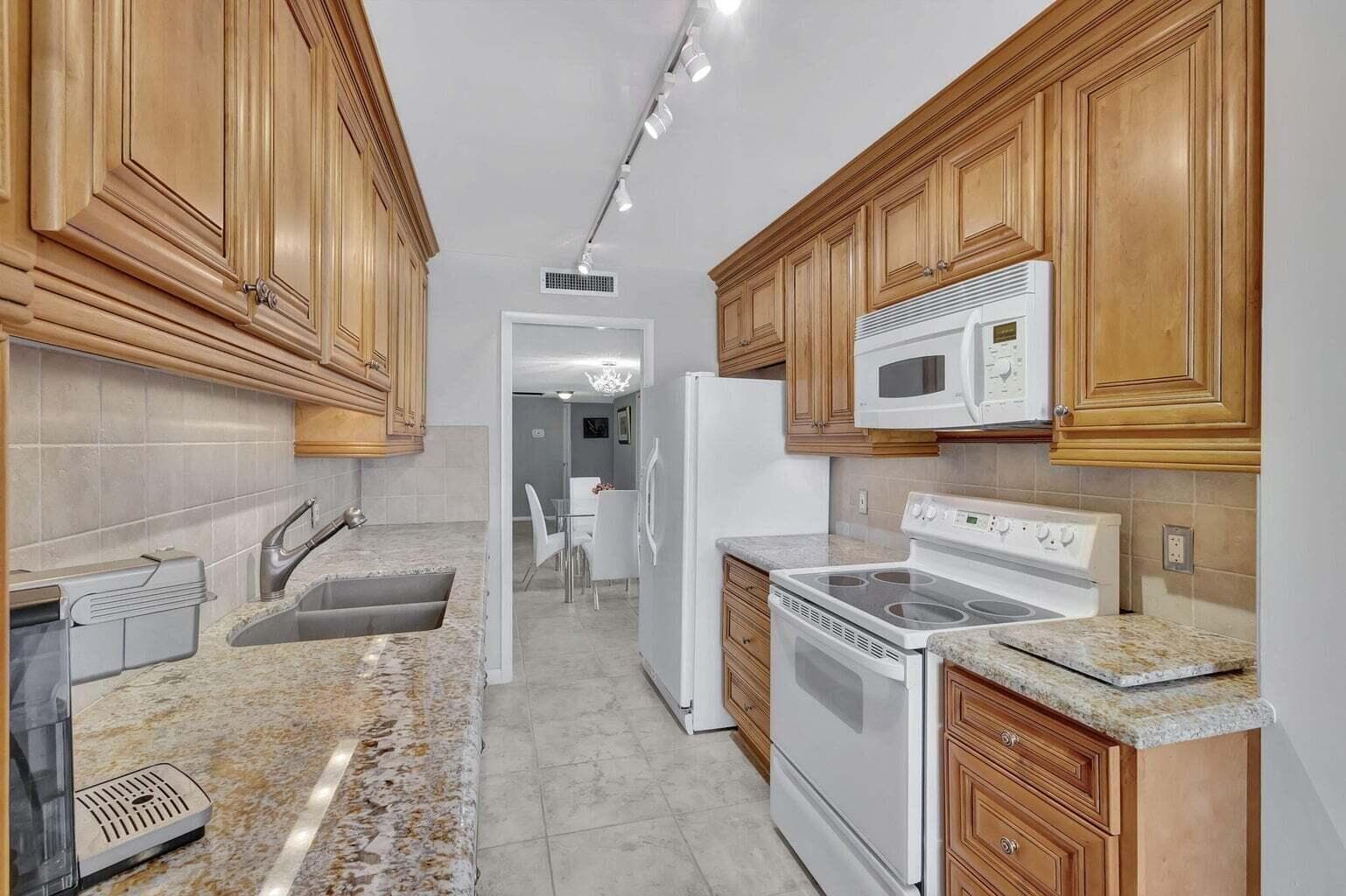 4200 N Ocean Drive 2-201, Singer Island, FL 33404 — photo 13 of 68