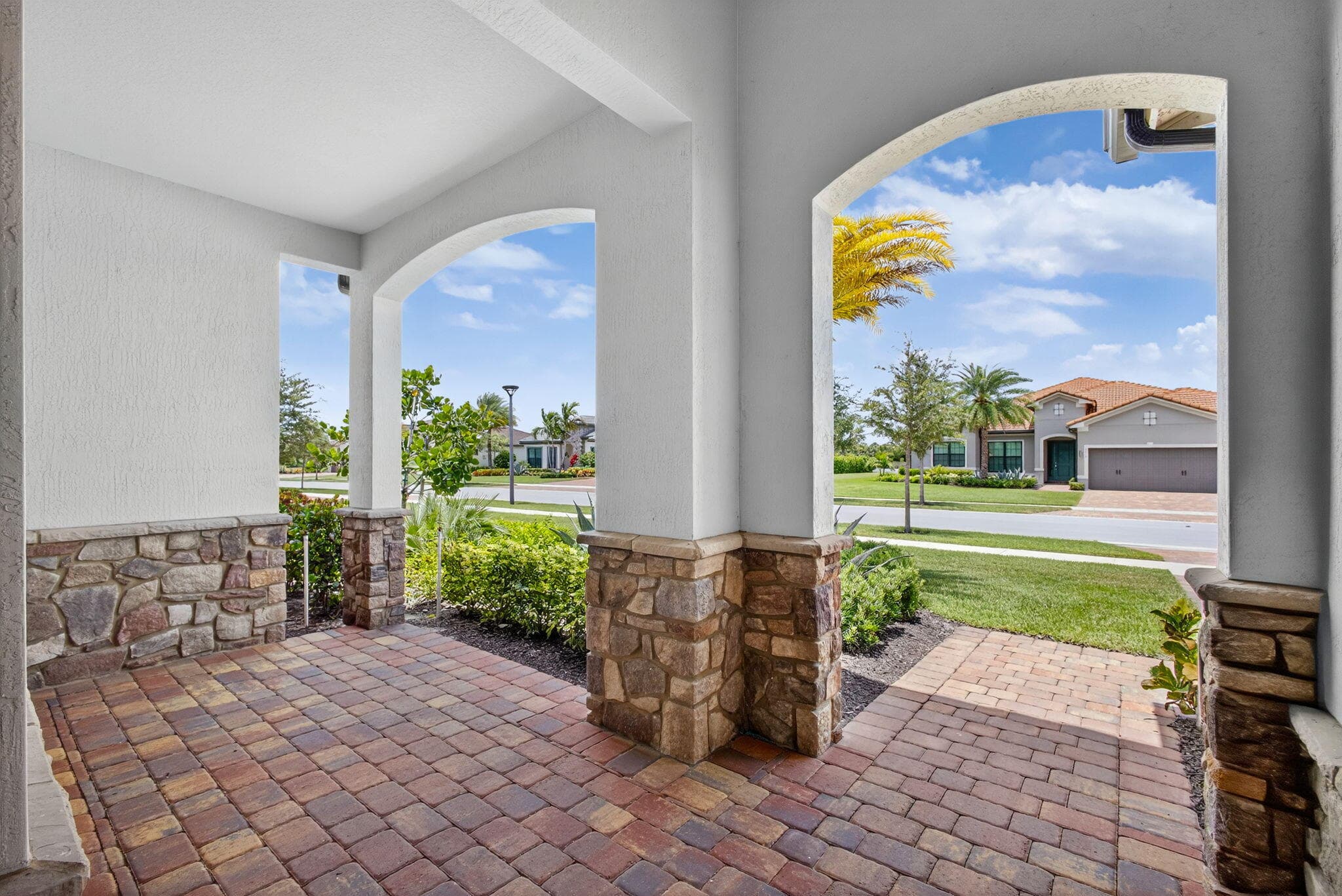 9218 Balsamo Drive, Palm Beach Gardens, FL 33412 — photo 5 of 74