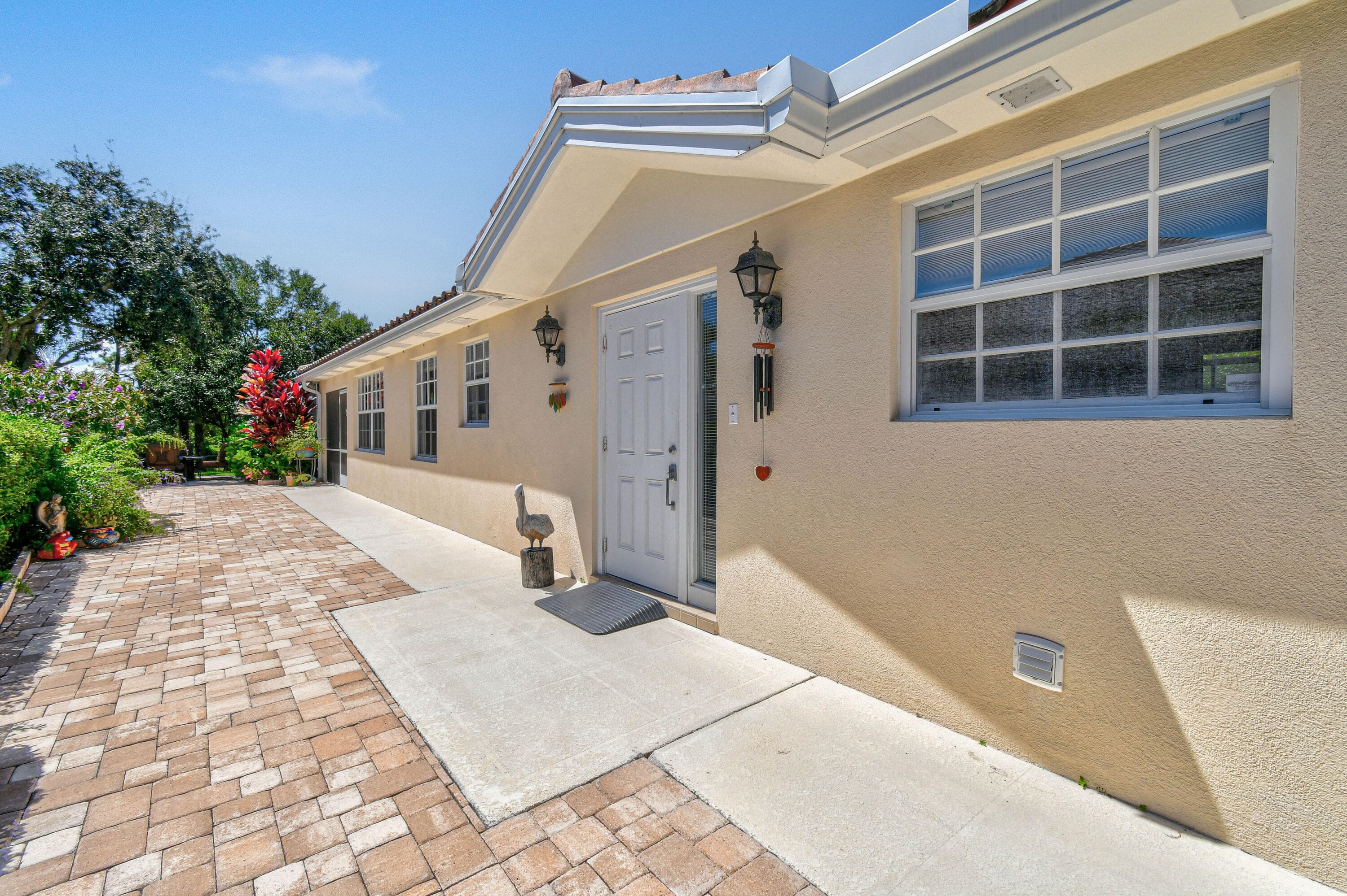 8256 SE Paurotis Lane, Hobe Sound, FL 33455 — photo 6 of 77