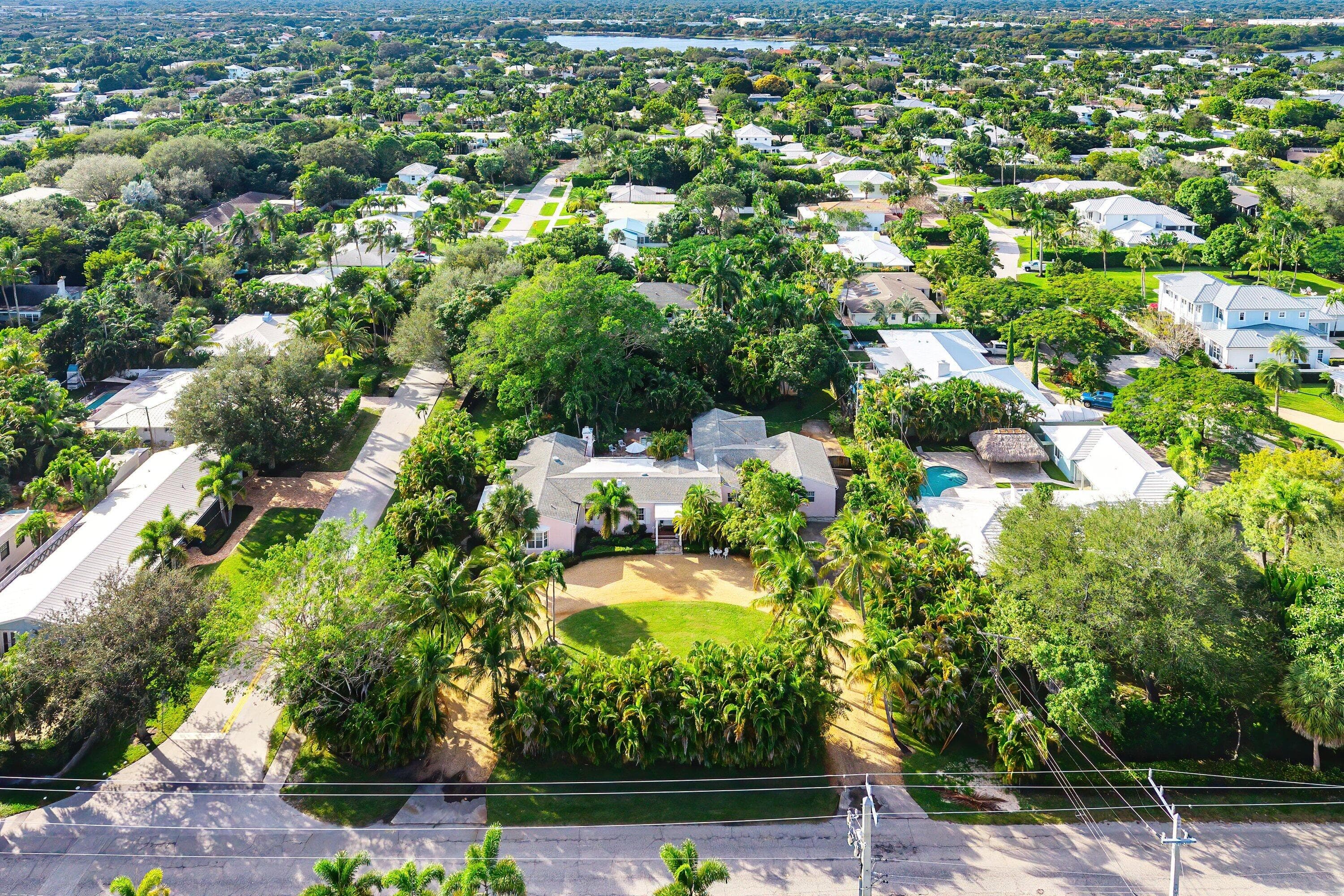 1202 N Swinton Avenue, Delray Beach, FL 33444 — photo 20 of 32