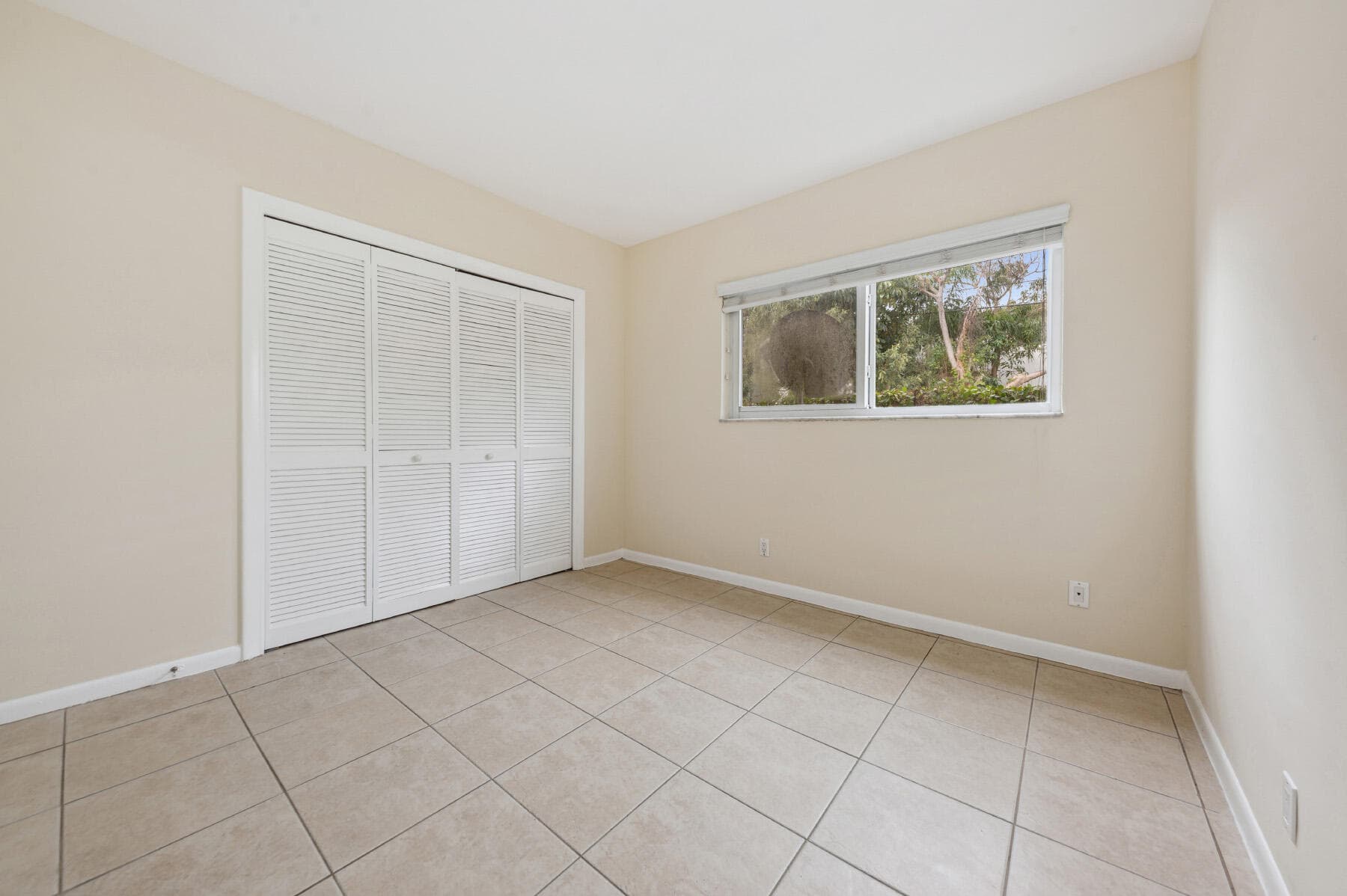 1000 NE 9th Avenue 1, Delray Beach, FL 33483 — photo 8 of 14