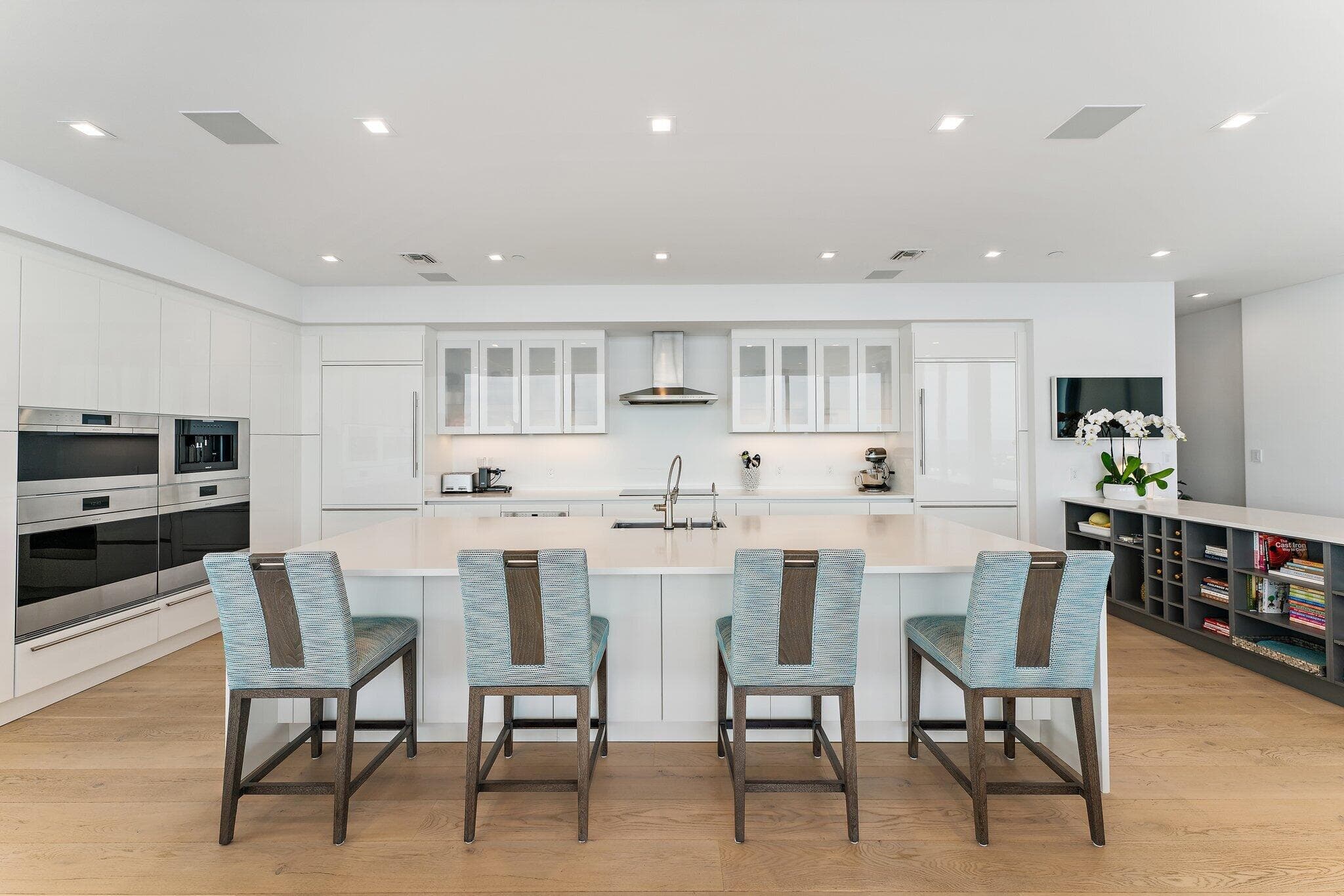 3 Water Club Way 1902, North Palm Beach, FL 33408 — photo 5 of 93
