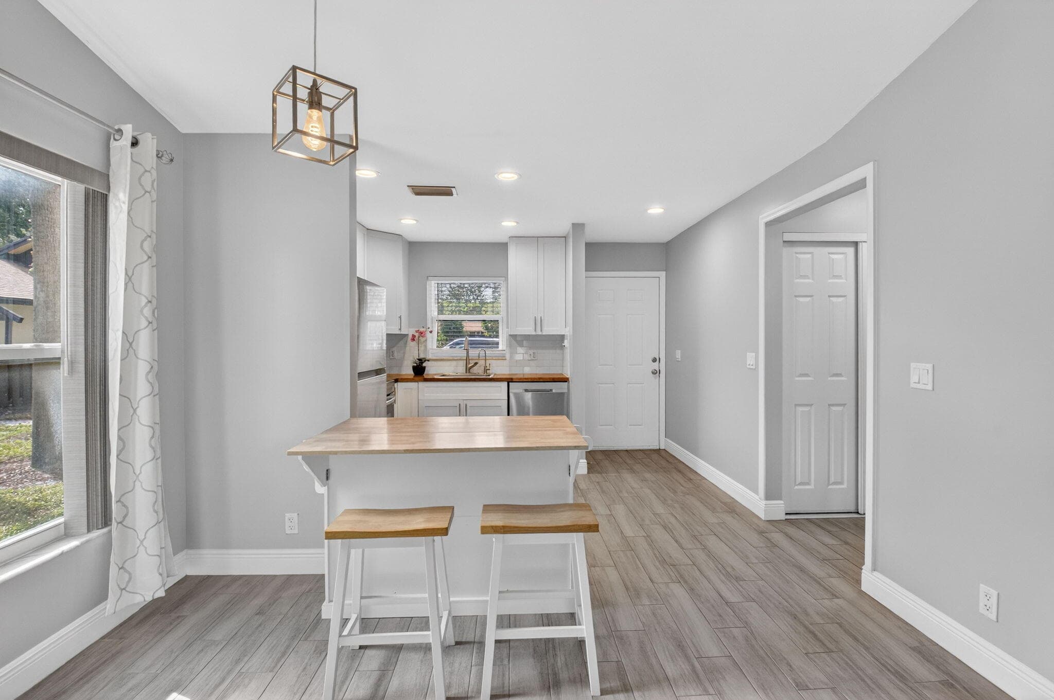 28 Via De Casas Norte 28, Boynton Beach, FL 33426 — photo 10 of 48