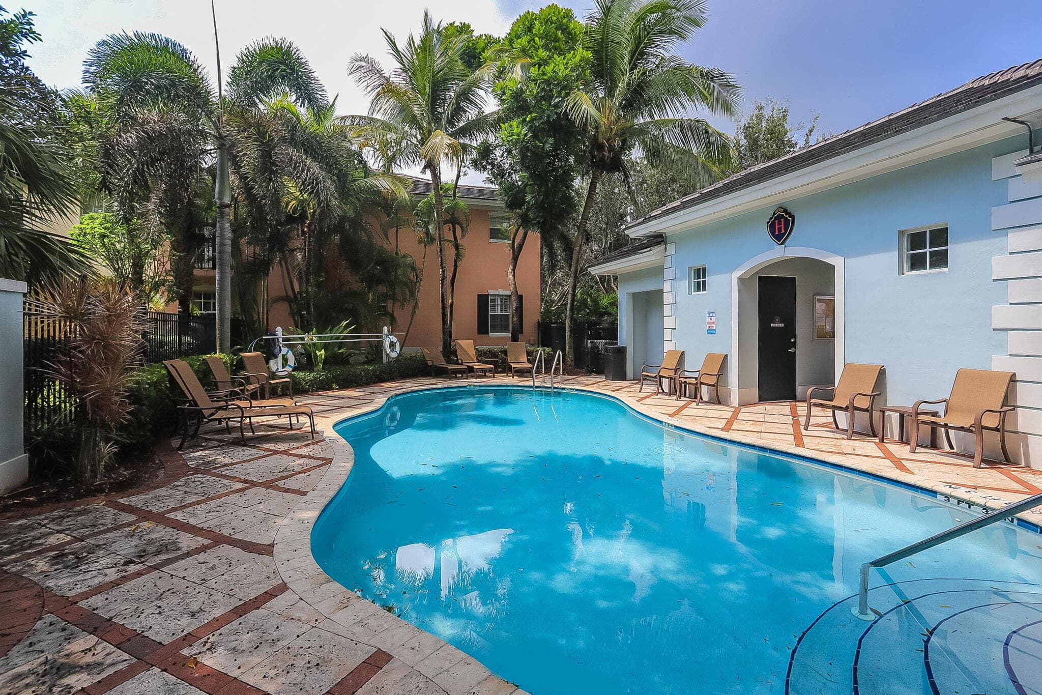 1037 W Heritage Club Circle, Delray Beach, FL 33483 — photo 29 of 34