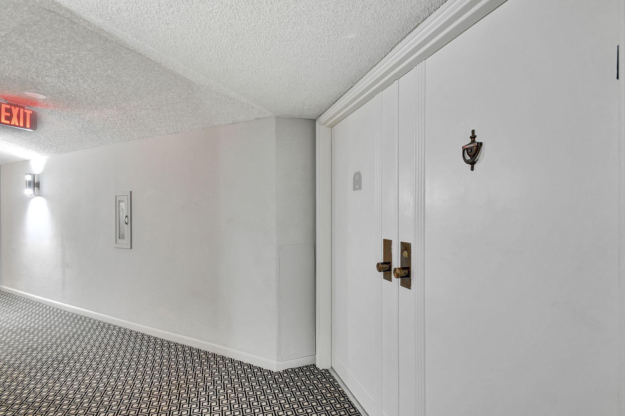 1900 Consulate Place 206, West Palm Beach, FL 33401 — photo 47 of 50