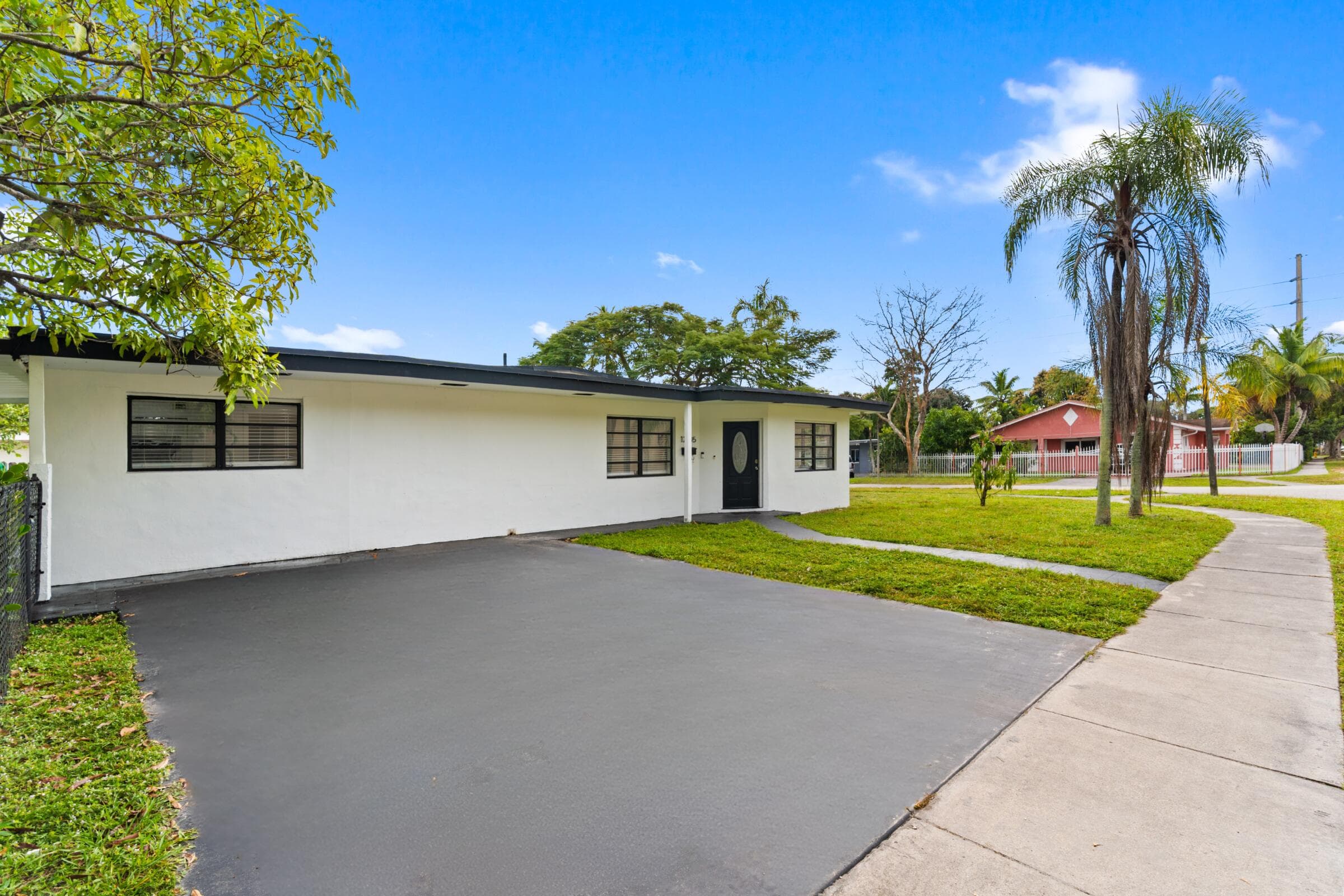 12805 NW 6th Avenue, North Miami, FL 33168 — photo 1 of 37