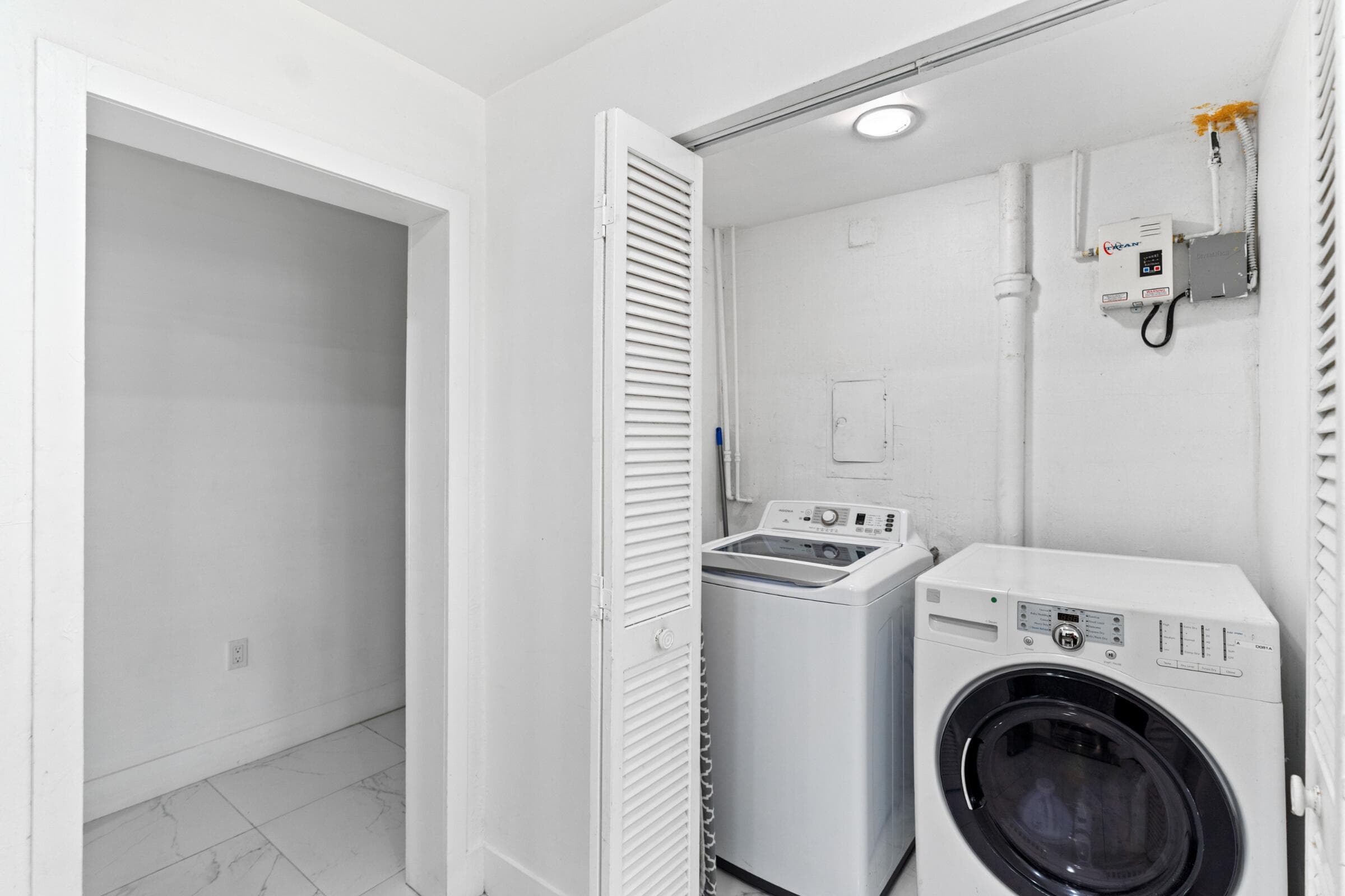 12805 NW 6th Avenue, North Miami, FL 33168 — photo 25 of 37