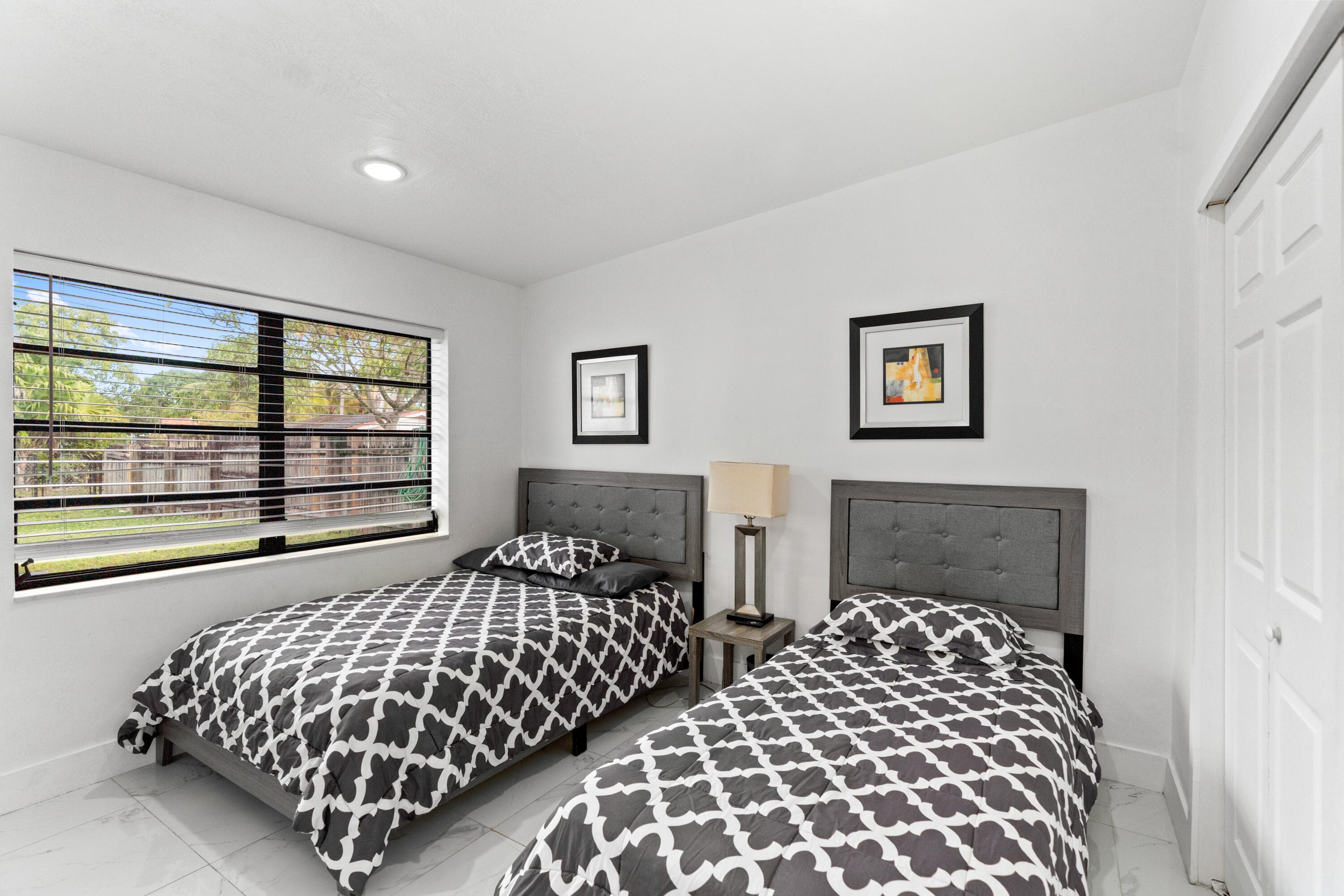 12805 NW 6th Avenue, North Miami, FL 33168 — photo 15 of 37