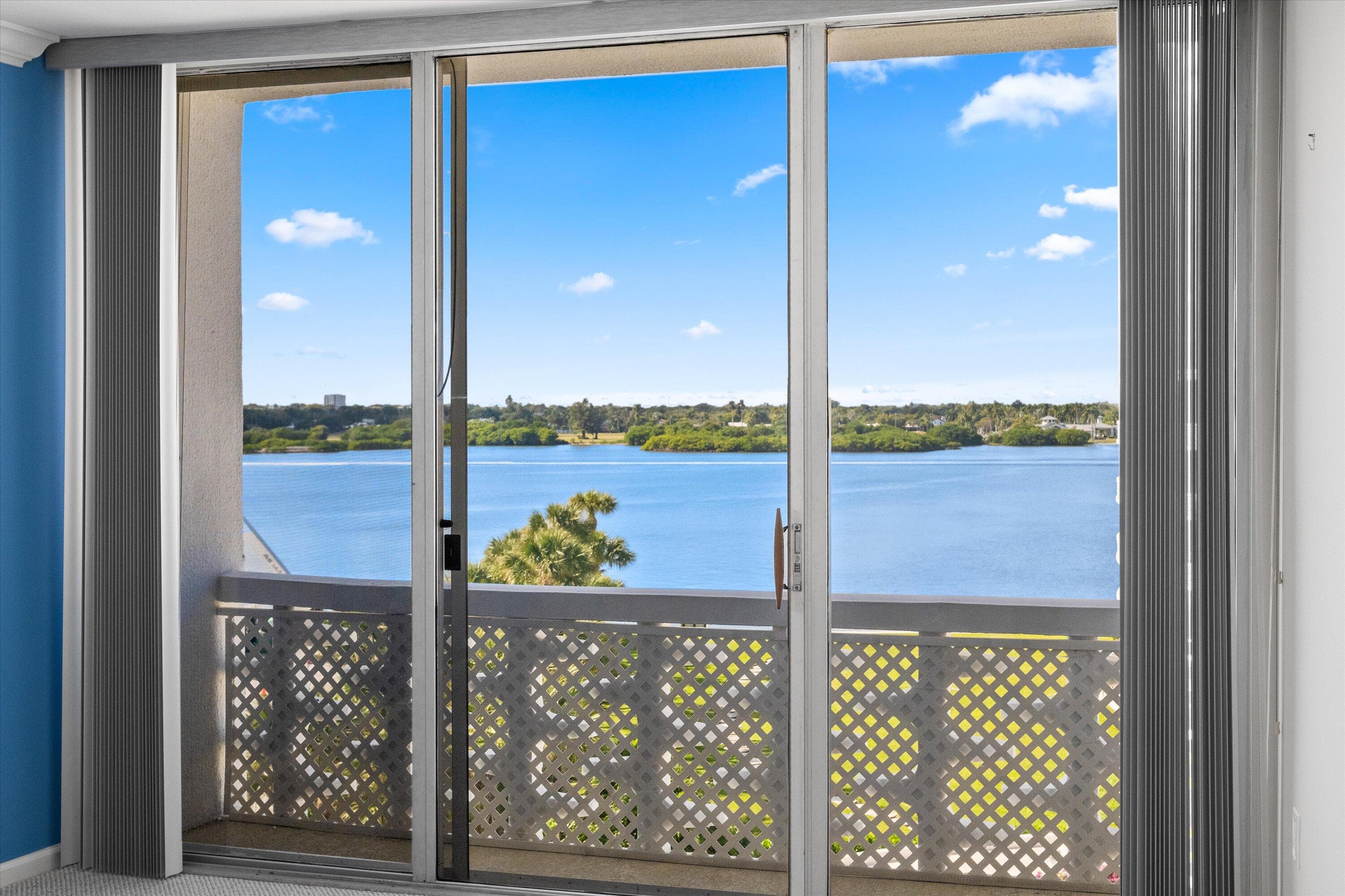 2760 S Ocean Boulevard 517, Palm Beach, FL 33480 — photo 7 of 32