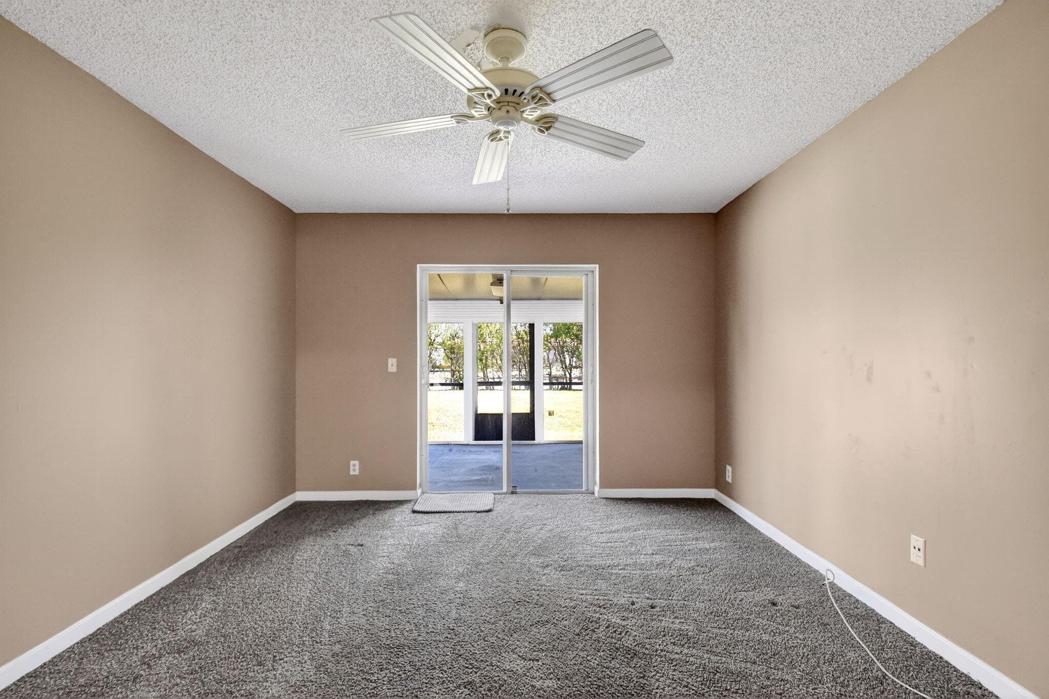 3454 Americo Drive, West Palm Beach, FL 33417 — photo 7 of 40