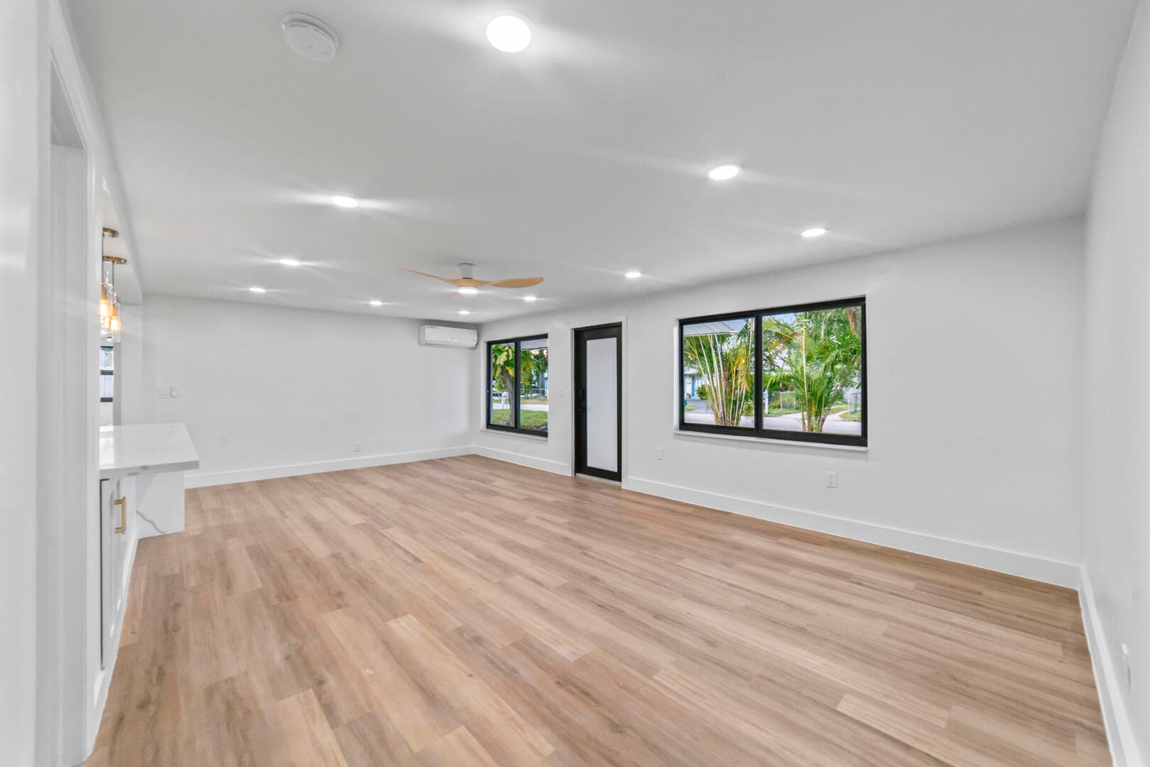 4114 SW 49th Court, Dania Beach, FL 33314 — photo 6 of 31