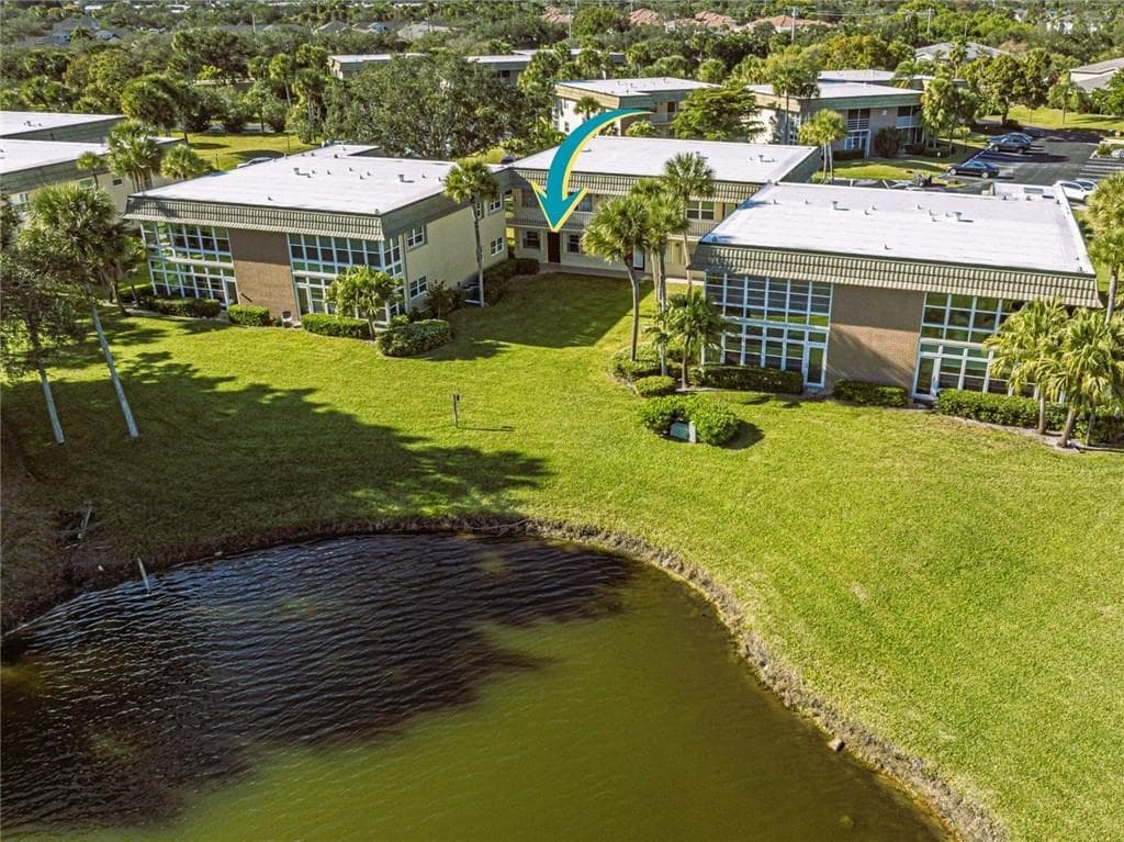 36 Vista Gardens Trail 103, Vero Beach, FL 32962 — photo 24 of 36