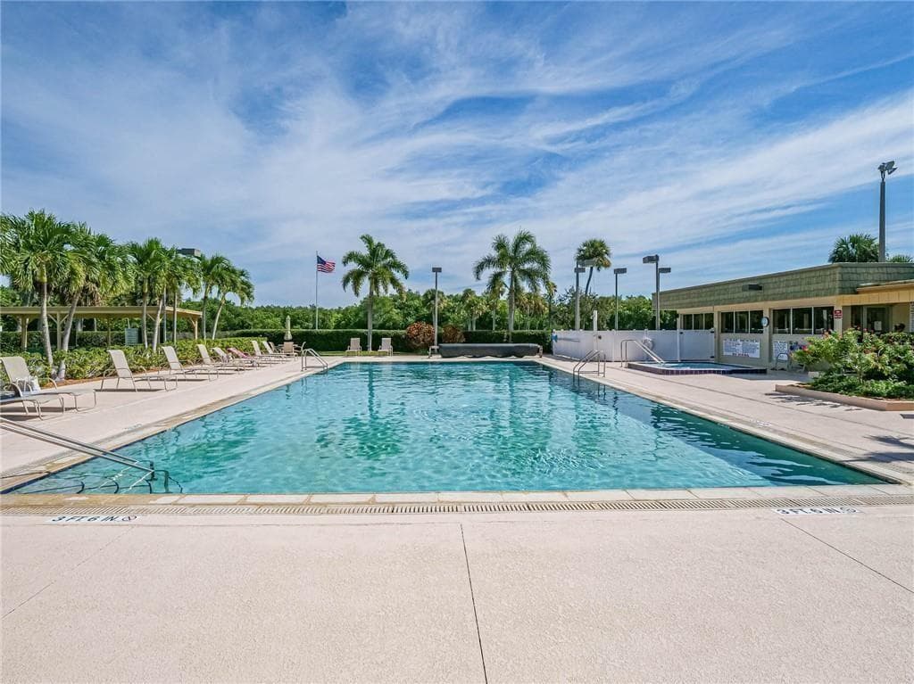 36 Vista Gardens Trail 103, Vero Beach, FL 32962 — photo 27 of 36