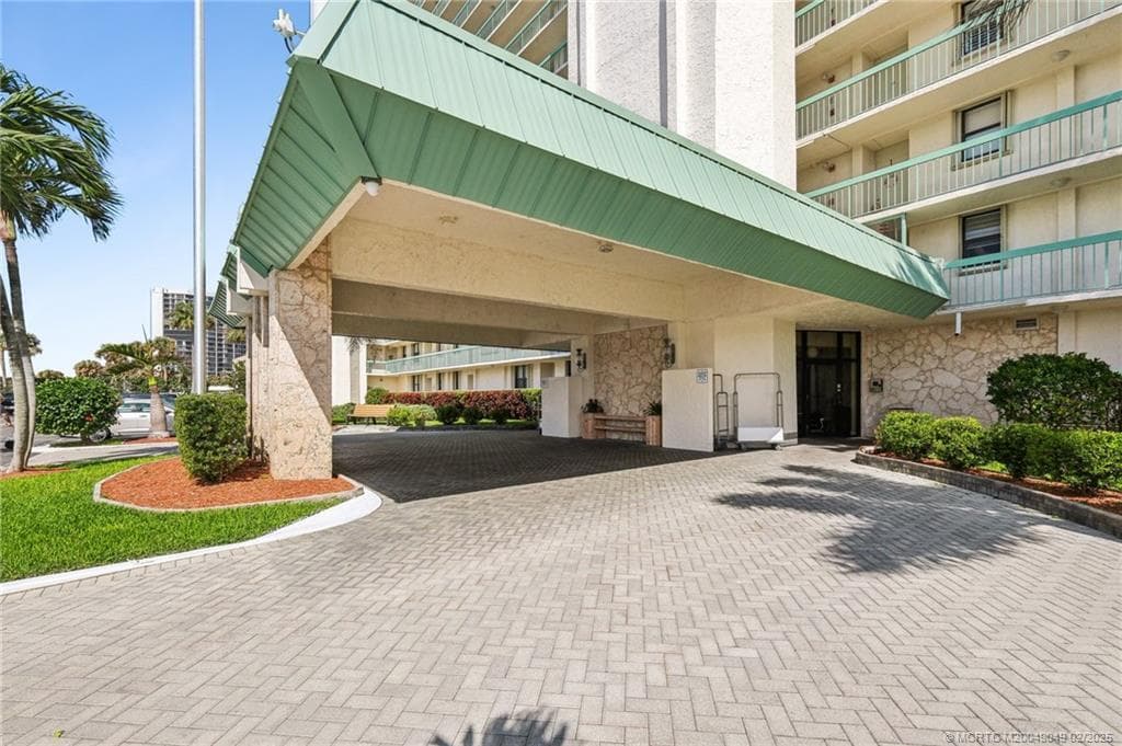 9900 S Ocean Drive 804, Jensen Beach, FL 34957 — photo 37 of 60