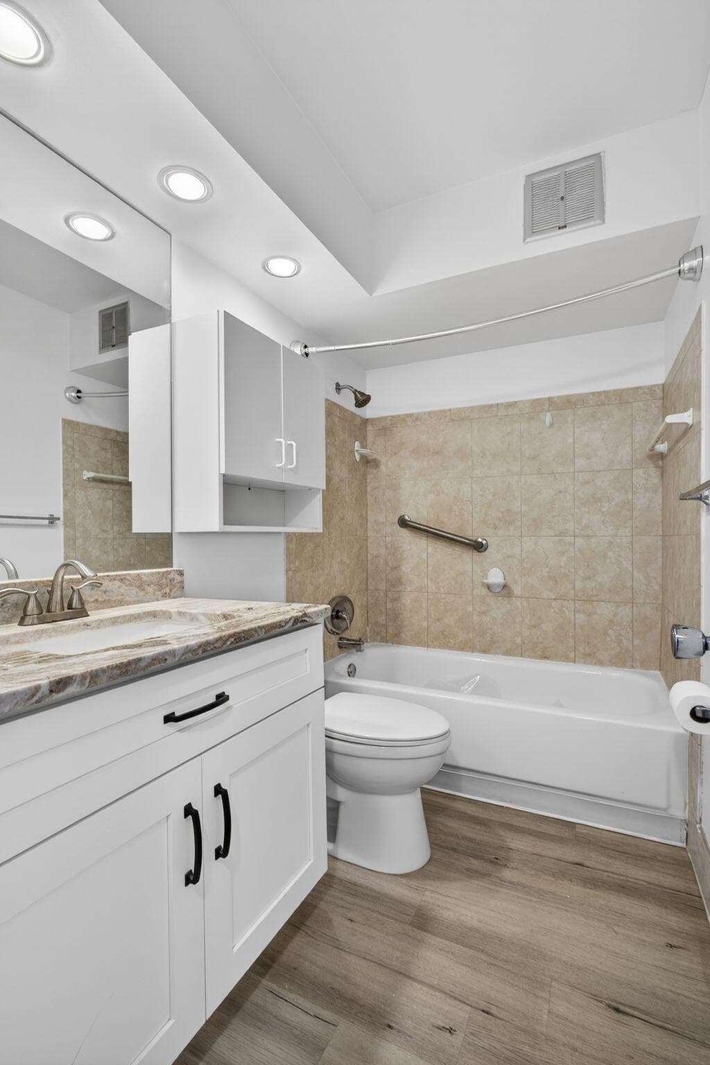 100 Shore Court 307, North Palm Beach, FL 33408 — photo 21 of 71