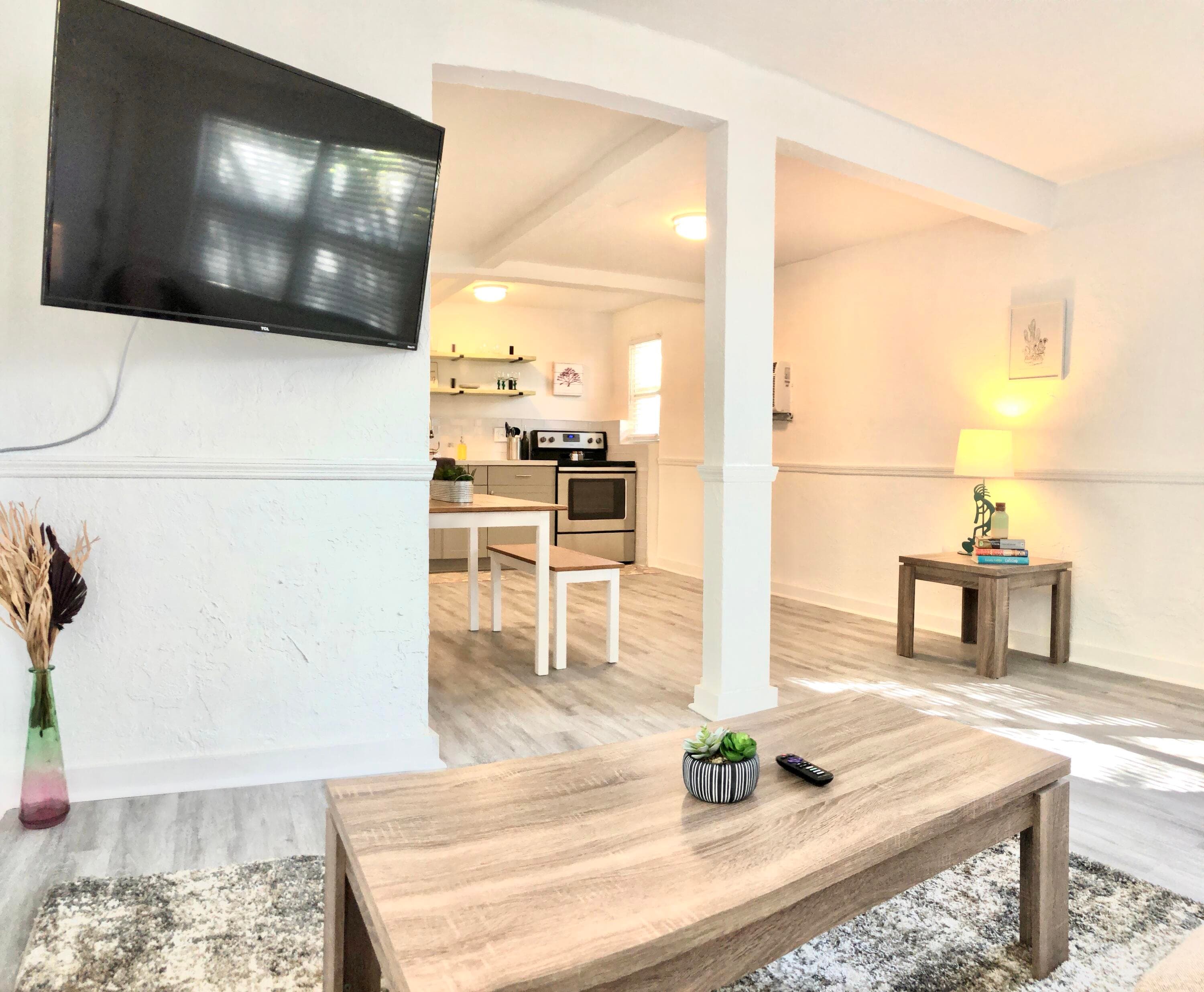 226 S Palmway 1, Lake Worth Beach, FL 33460 — photo 4 of 21