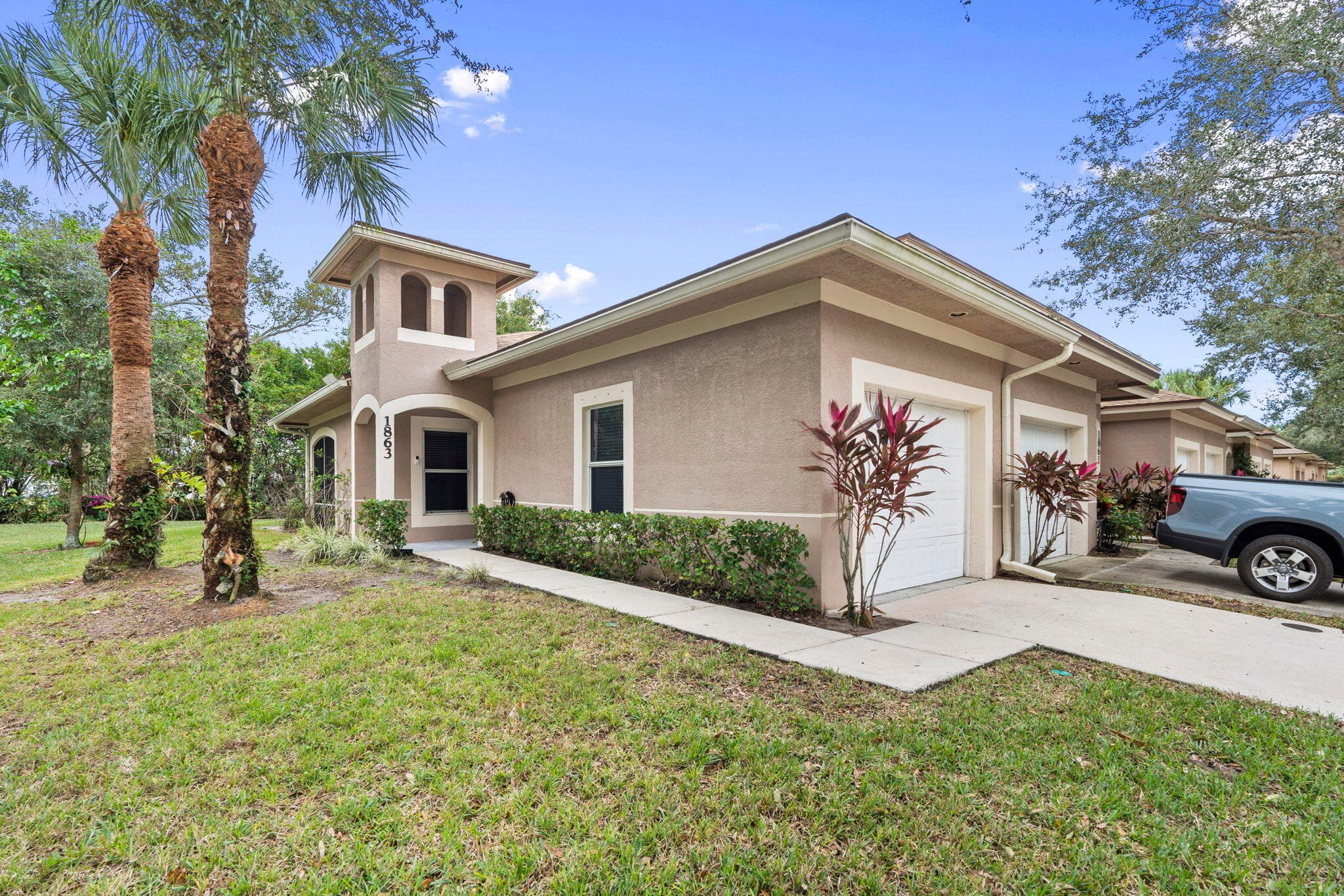 1863 S Dovetail Drive B1, Fort Pierce, FL 34982 — photo 1 of 31