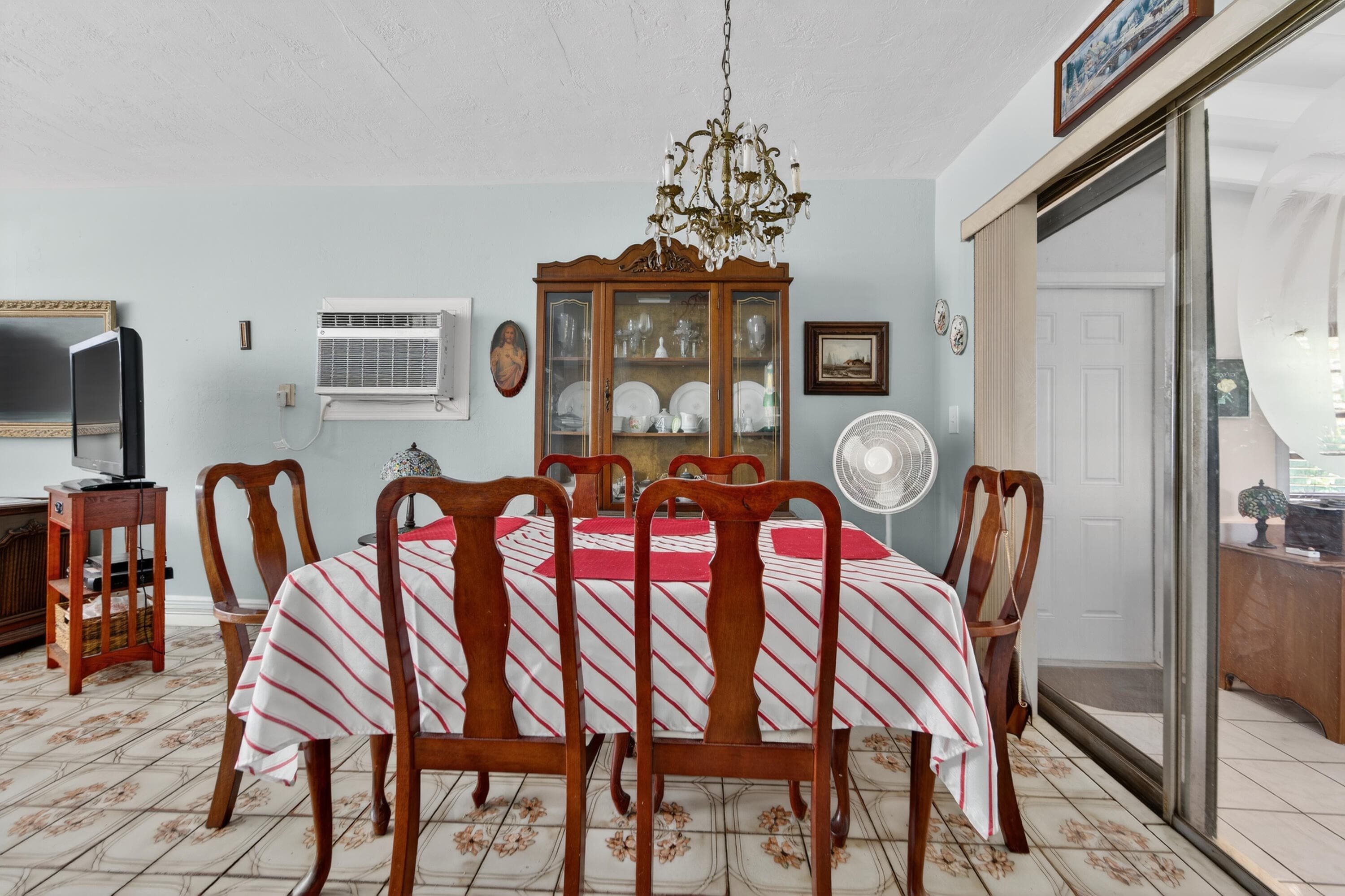 2105 Worthington Road, West Palm Beach, FL 33409 — photo 12 of 25