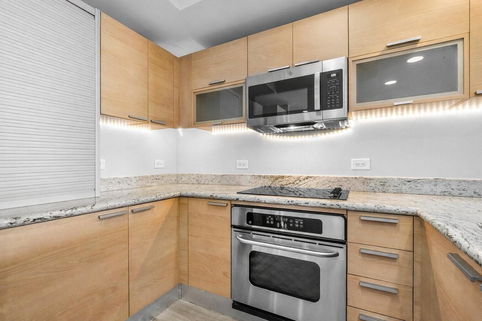2640 Lake Shore Drive 614, Riviera Beach, FL 33404 — photo 19 of 63