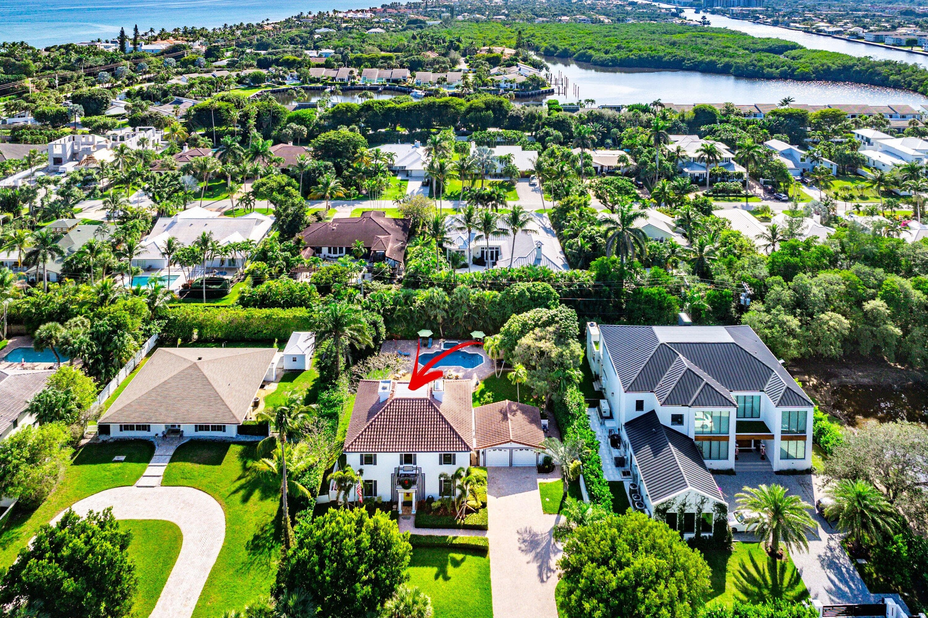 19 E Ocean Avenue, Ocean Ridge, FL 33435 — photo 3 of 29