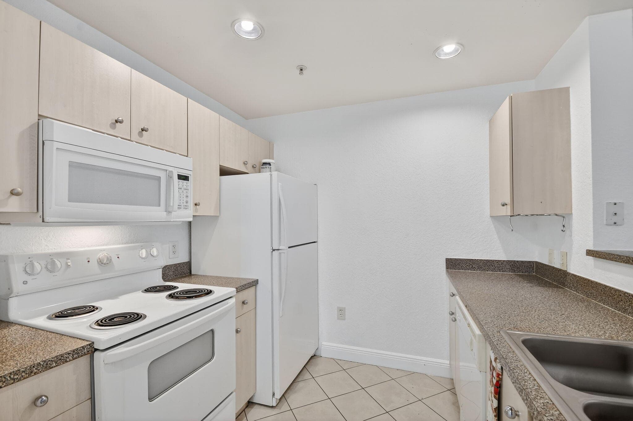 1805 N Flagler Drive 115, West Palm Beach, FL 33407 — photo 8 of 42