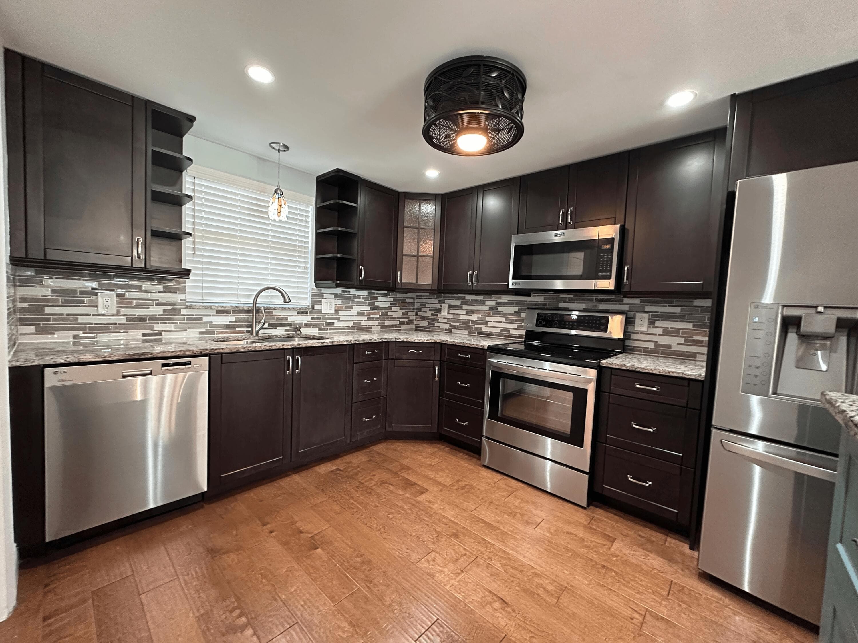 145 Atlantis Boulevard 302, Atlantis, FL 33462 — photo 1 of 19