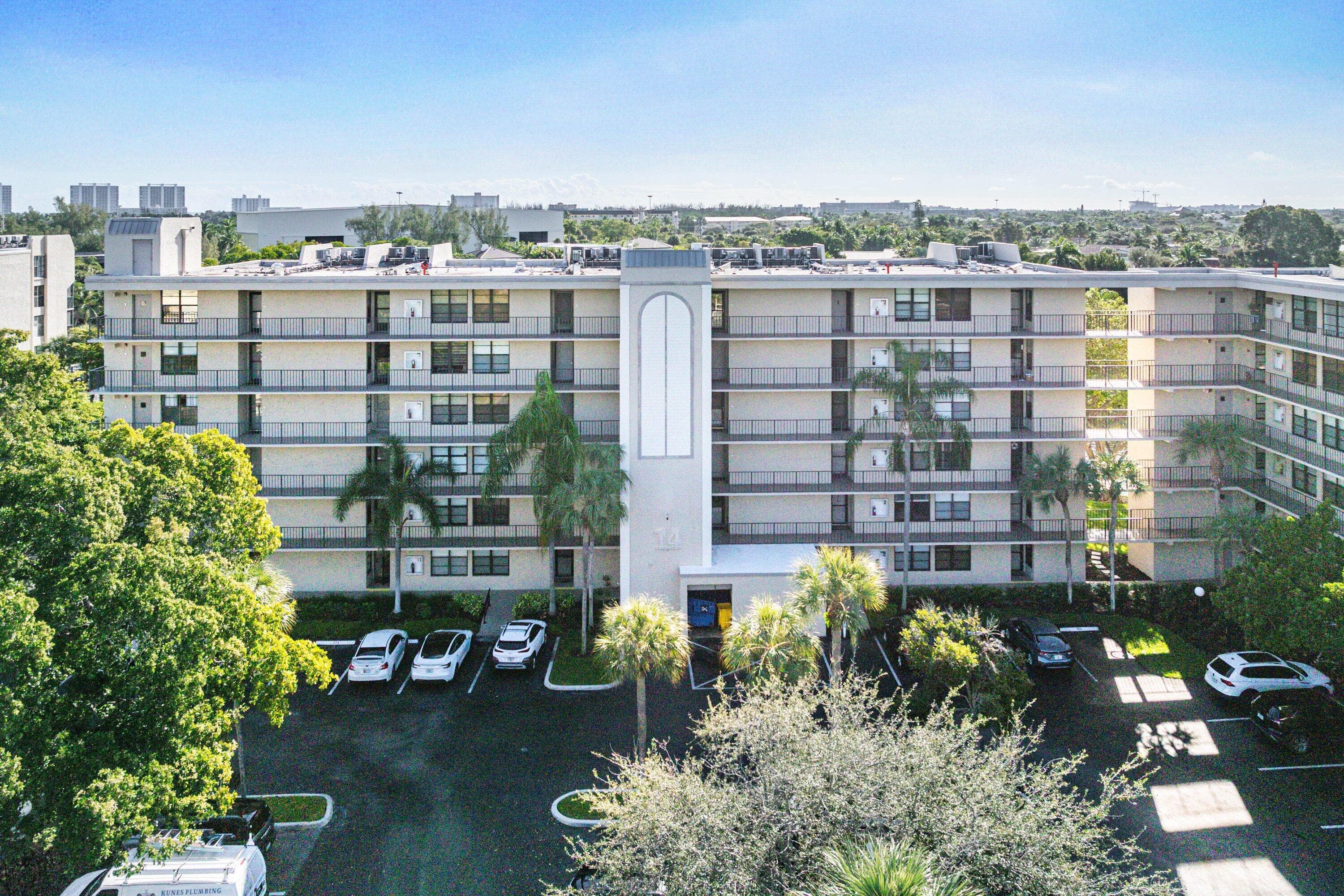 14 Royal Palm Way 501, Boca Raton, FL 33432 — photo 29 of 39