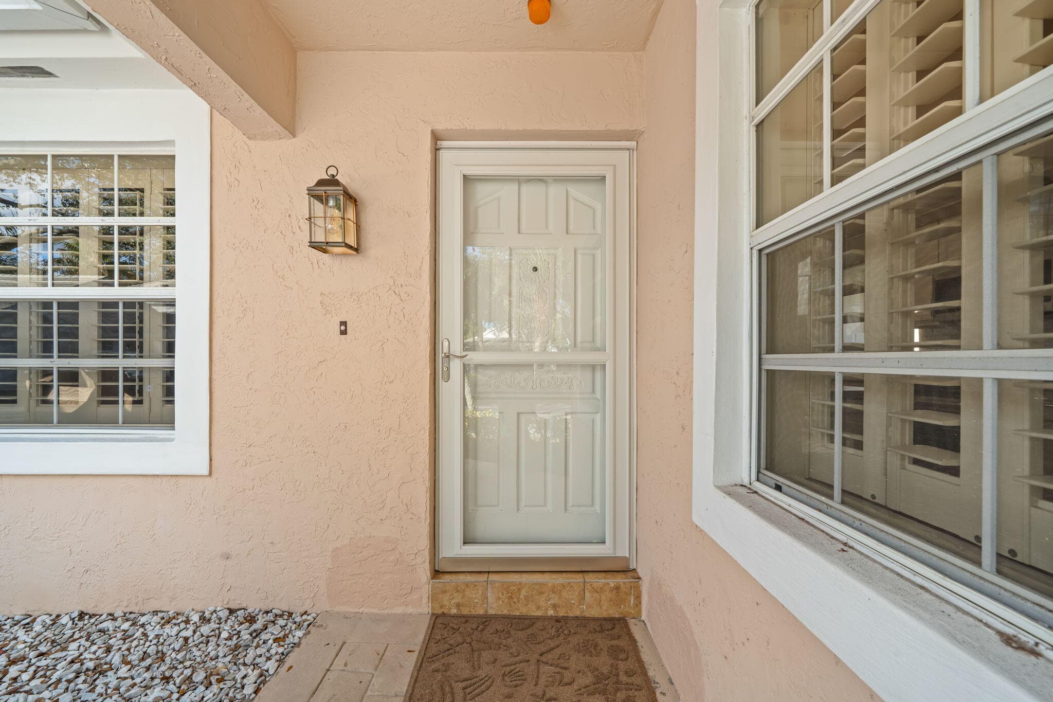 28 Governors Court, Palm Beach Gardens, FL 33418 — photo 25 of 33