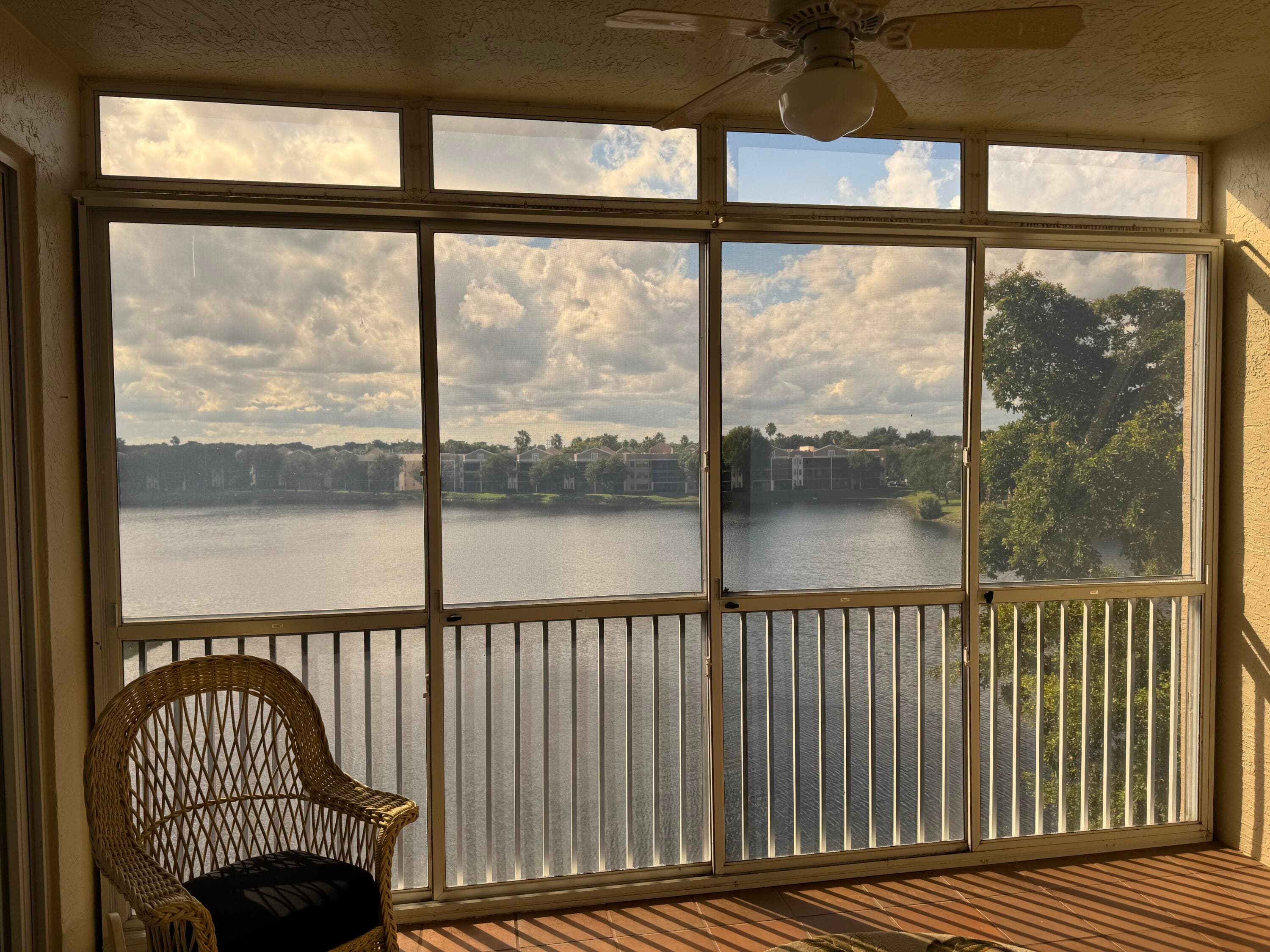 7715 Southampton Terrace 405, Tamarac, FL 33321 — photo 2 of 45