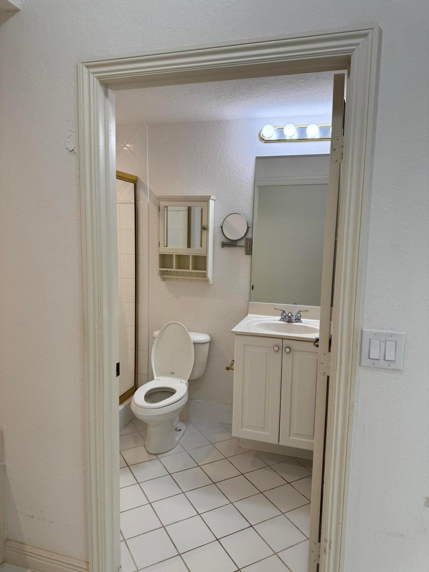 7715 Southampton Terrace 405, Tamarac, FL 33321 — photo 27 of 45