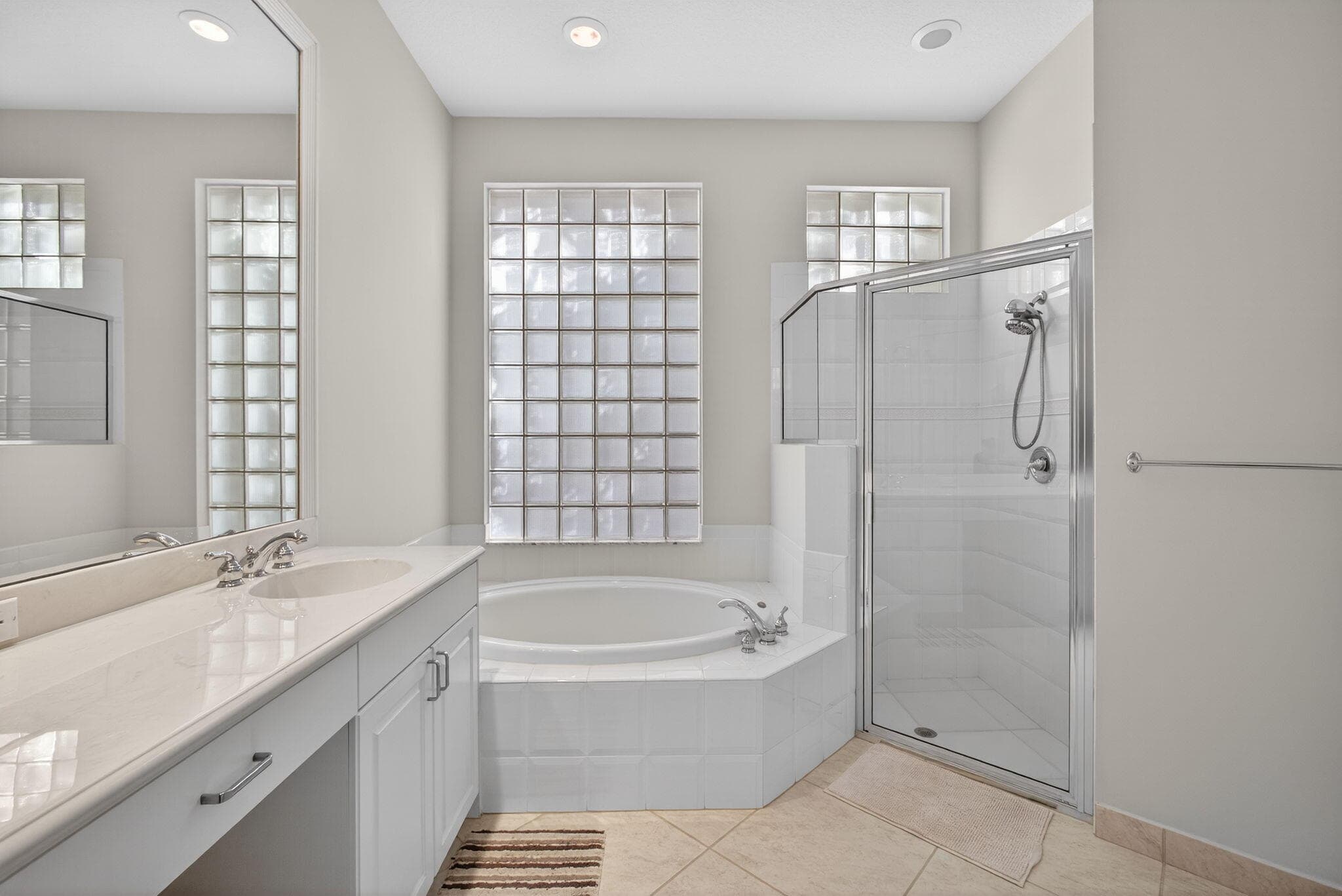219 Andalusia Drive, Palm Beach Gardens, FL 33418 — photo 51 of 94