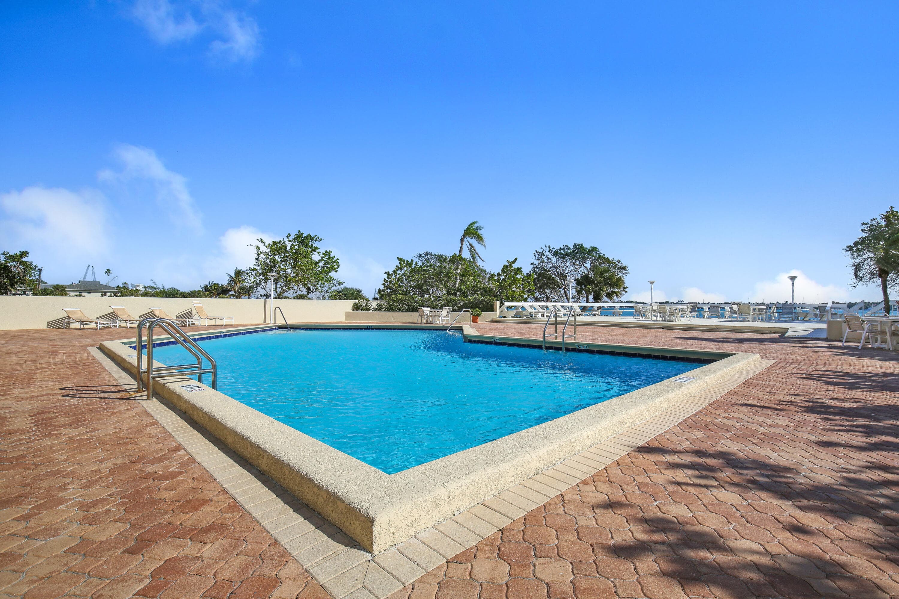 5600 N Flagler Drive 605, West Palm Beach, FL 33407 — photo 19 of 25