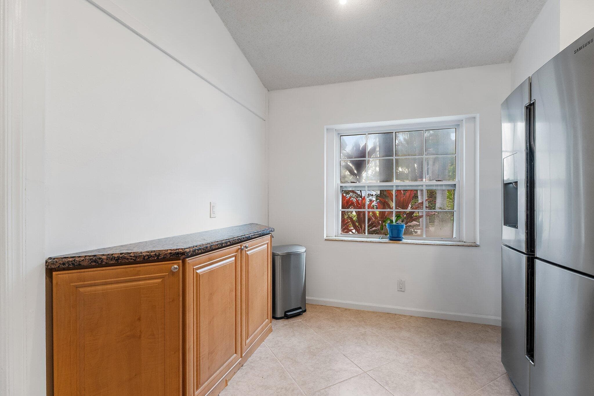 11 Admirals Court, Palm Beach Gardens, FL 33418 — photo 14 of 48