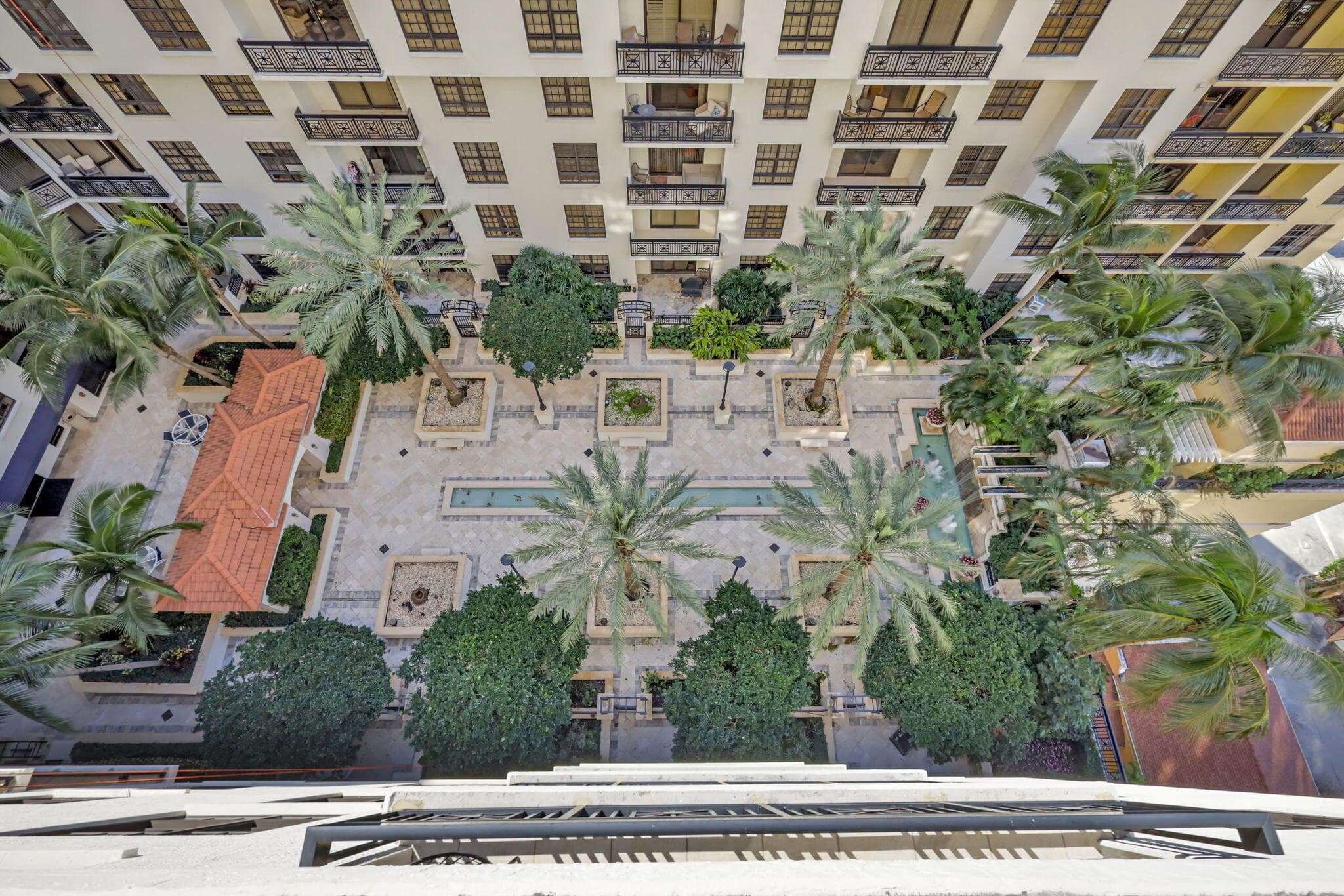 801 S Olive Avenue 1018, West Palm Beach, FL 33401 — photo 34 of 51