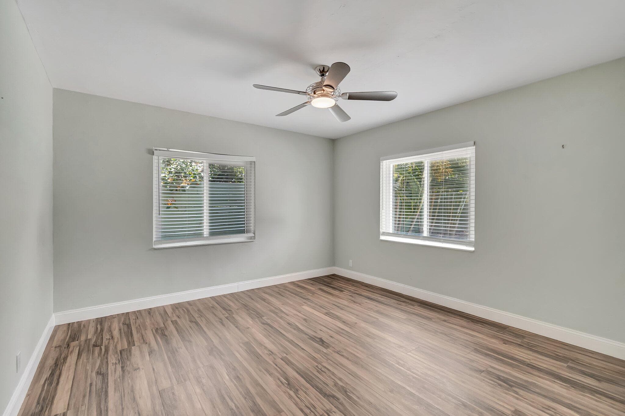 1220 N Swinton Avenue, Delray Beach, FL 33444 — photo 35 of 71