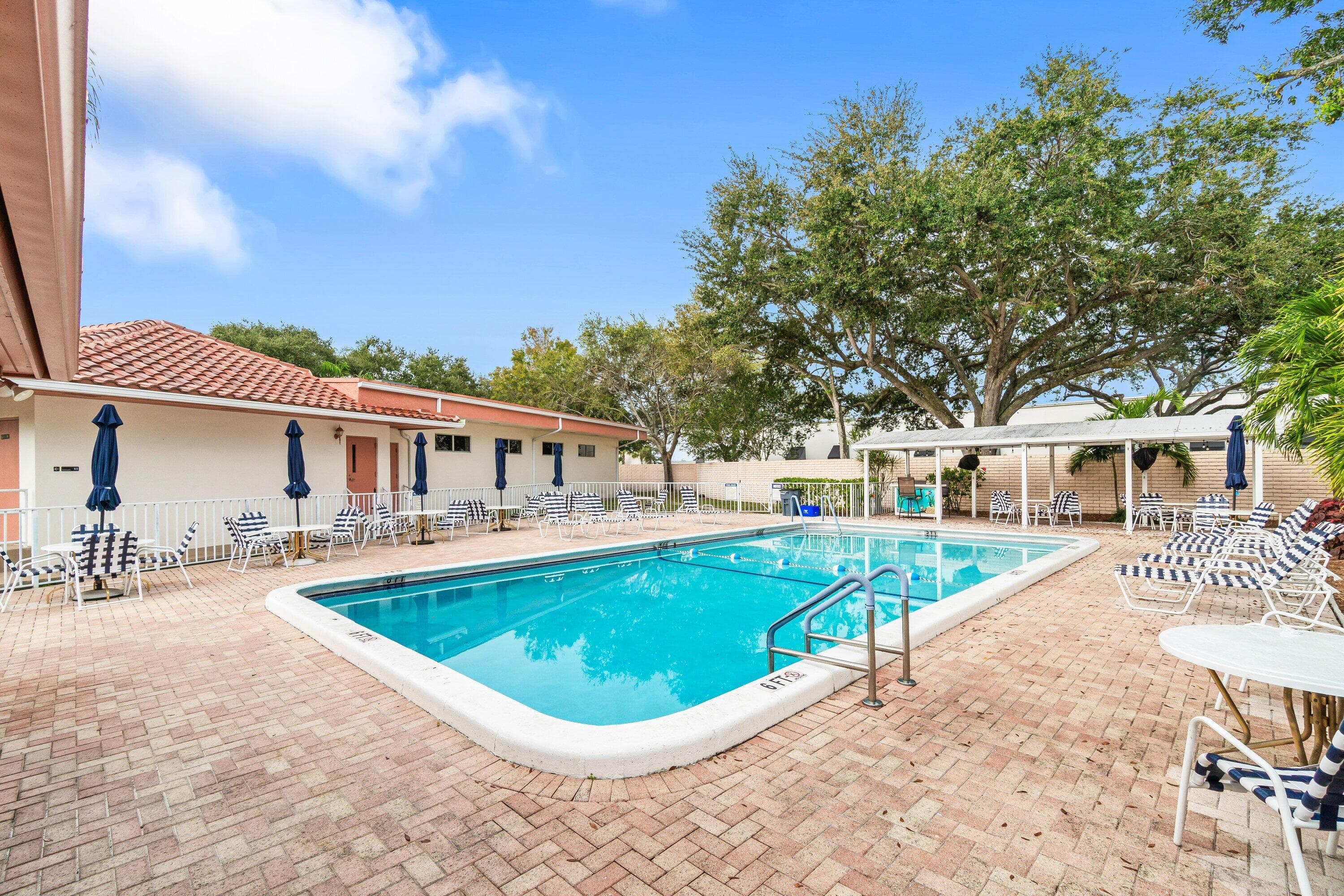 8350 E Club Road, Boca Raton, FL 33433 — photo 38 of 40